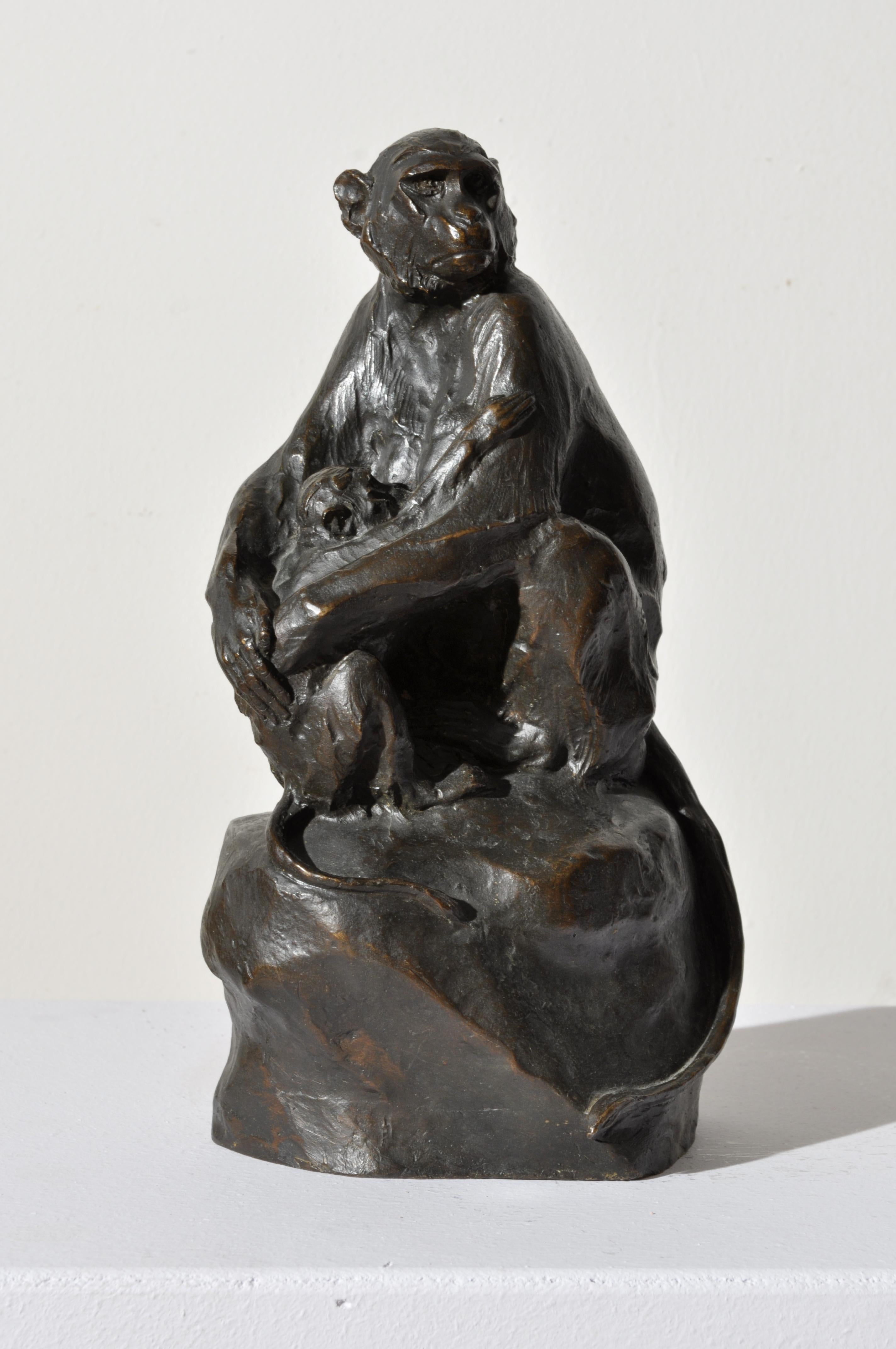 Ferdinando Vichi Figurative Sculpture - Macaques