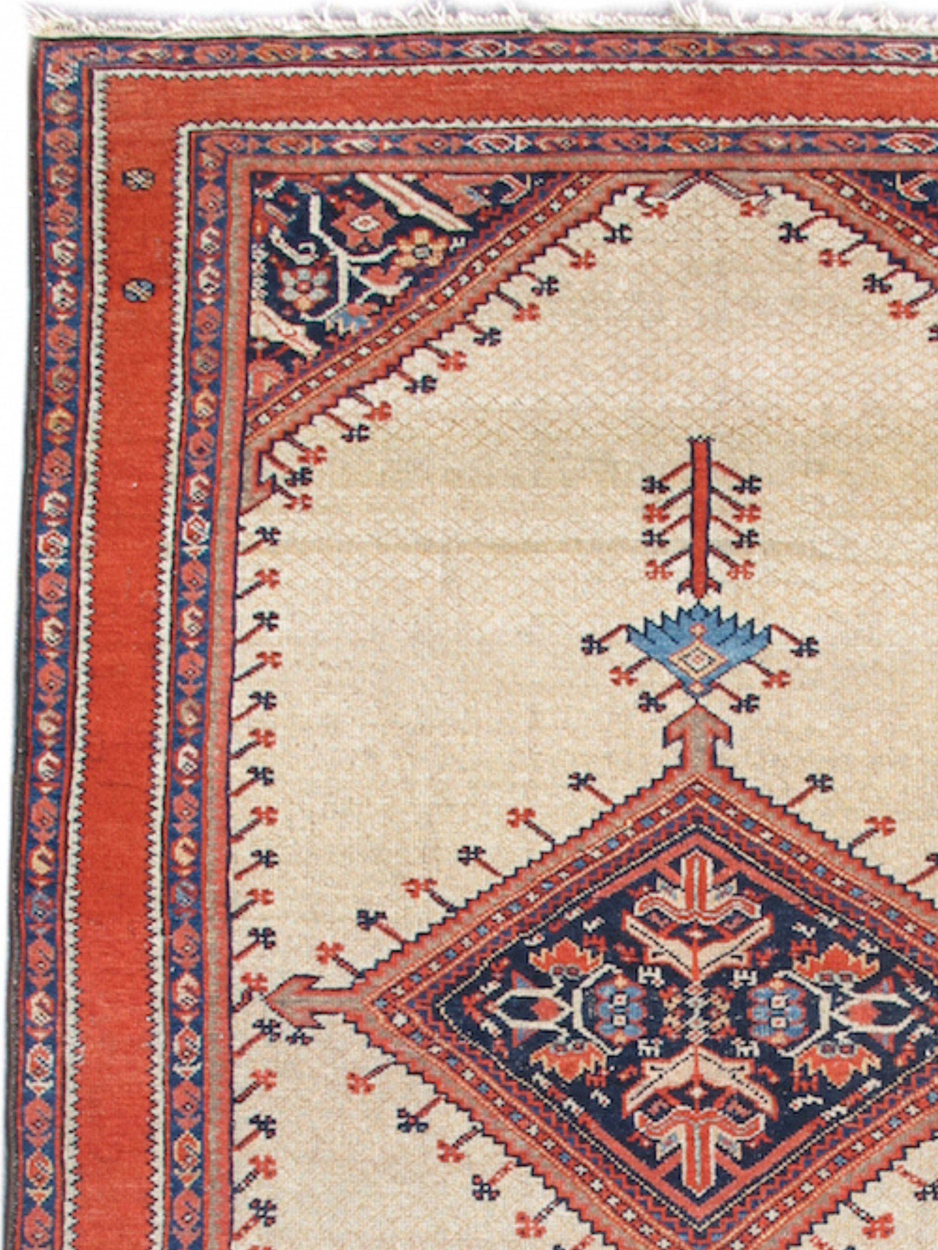Noué à la main Tapis Fereghan, 19e siècle en vente