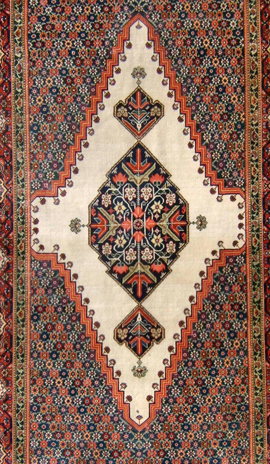 Persian Fereghan rug For Sale
