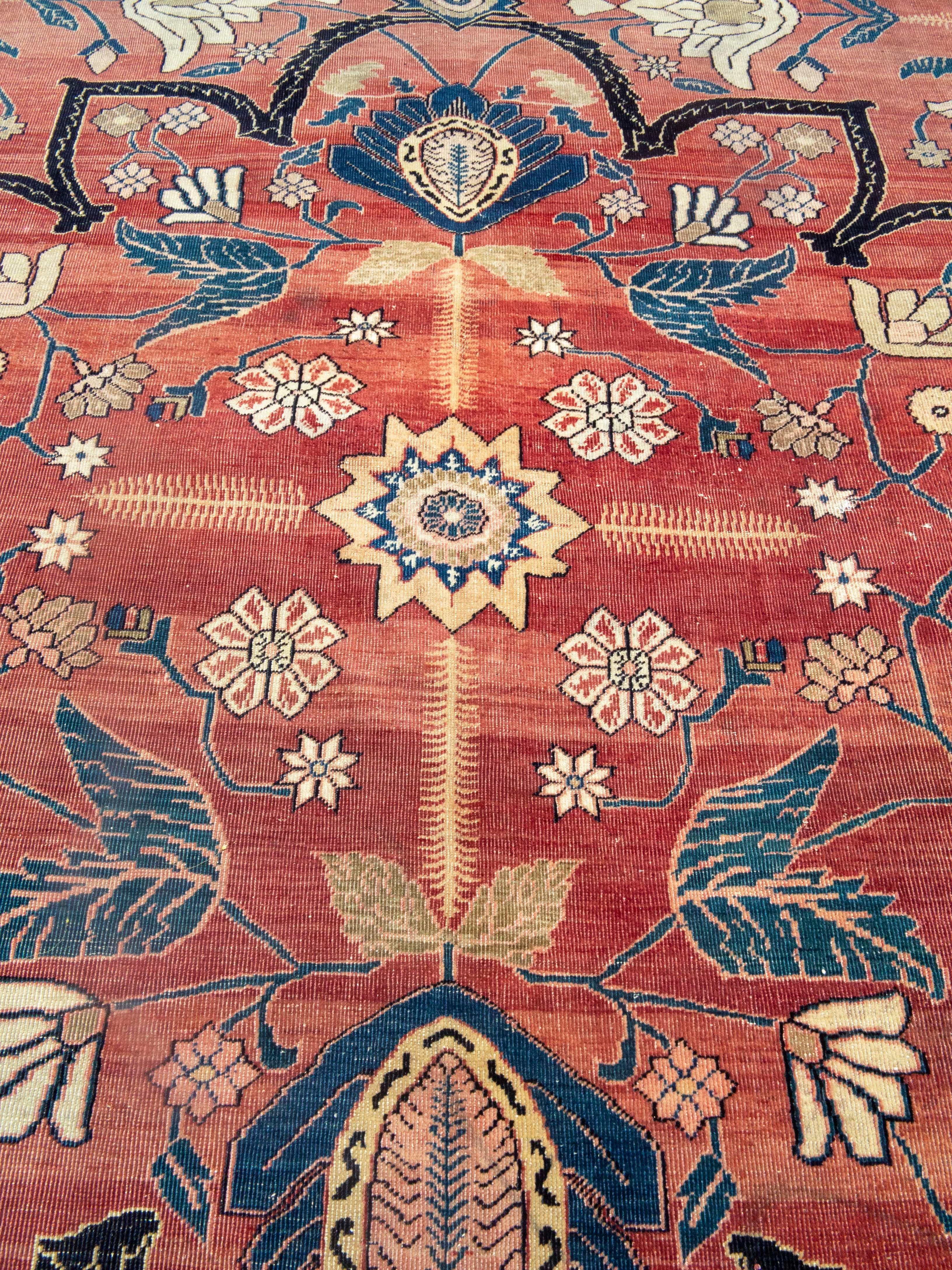 Hand-Woven Fereghan Sarouk carpet