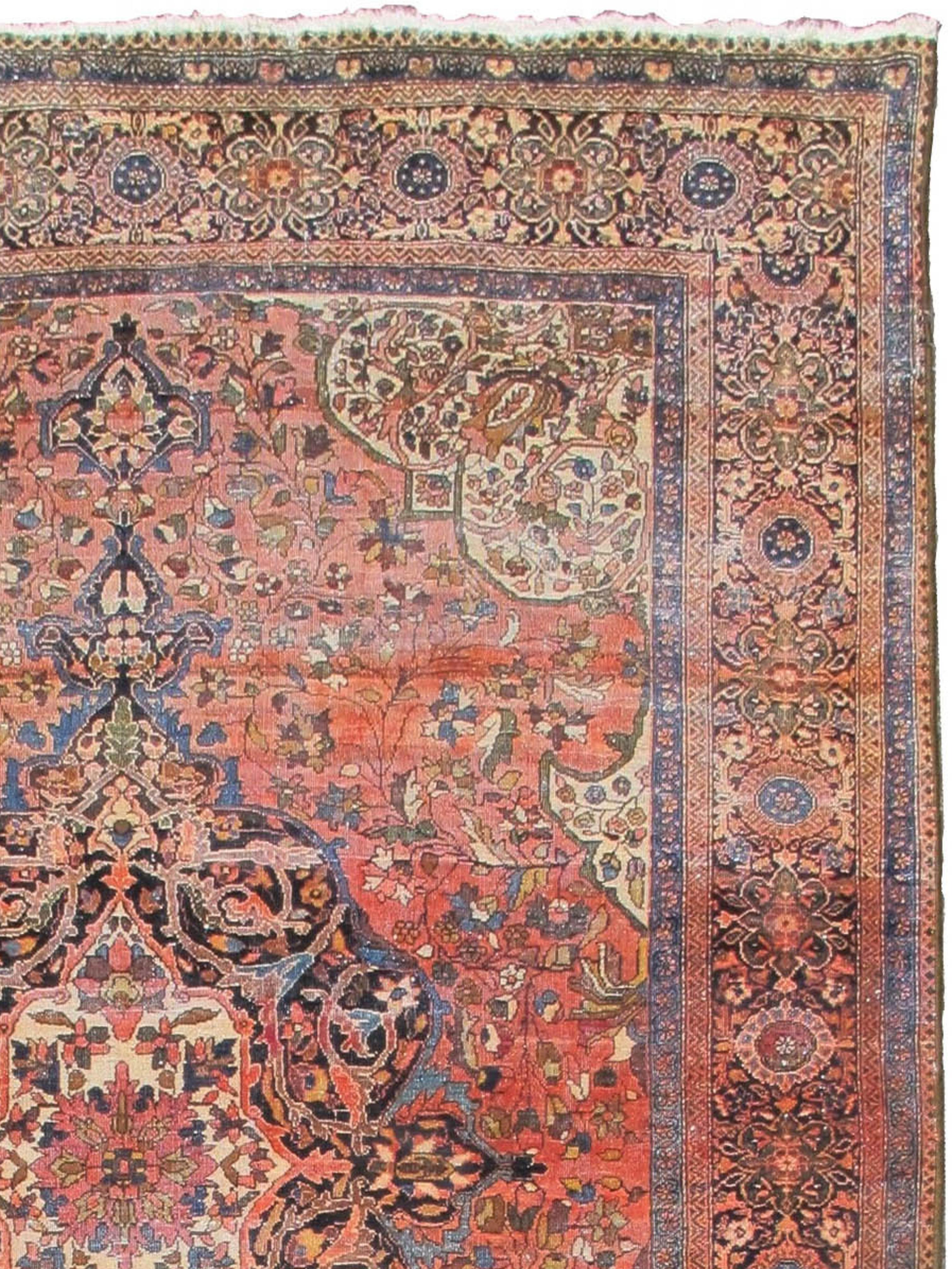 Fereghan Sarouk-Teppich, um 1900 im Zustand „Gut“ im Angebot in San Francisco, CA