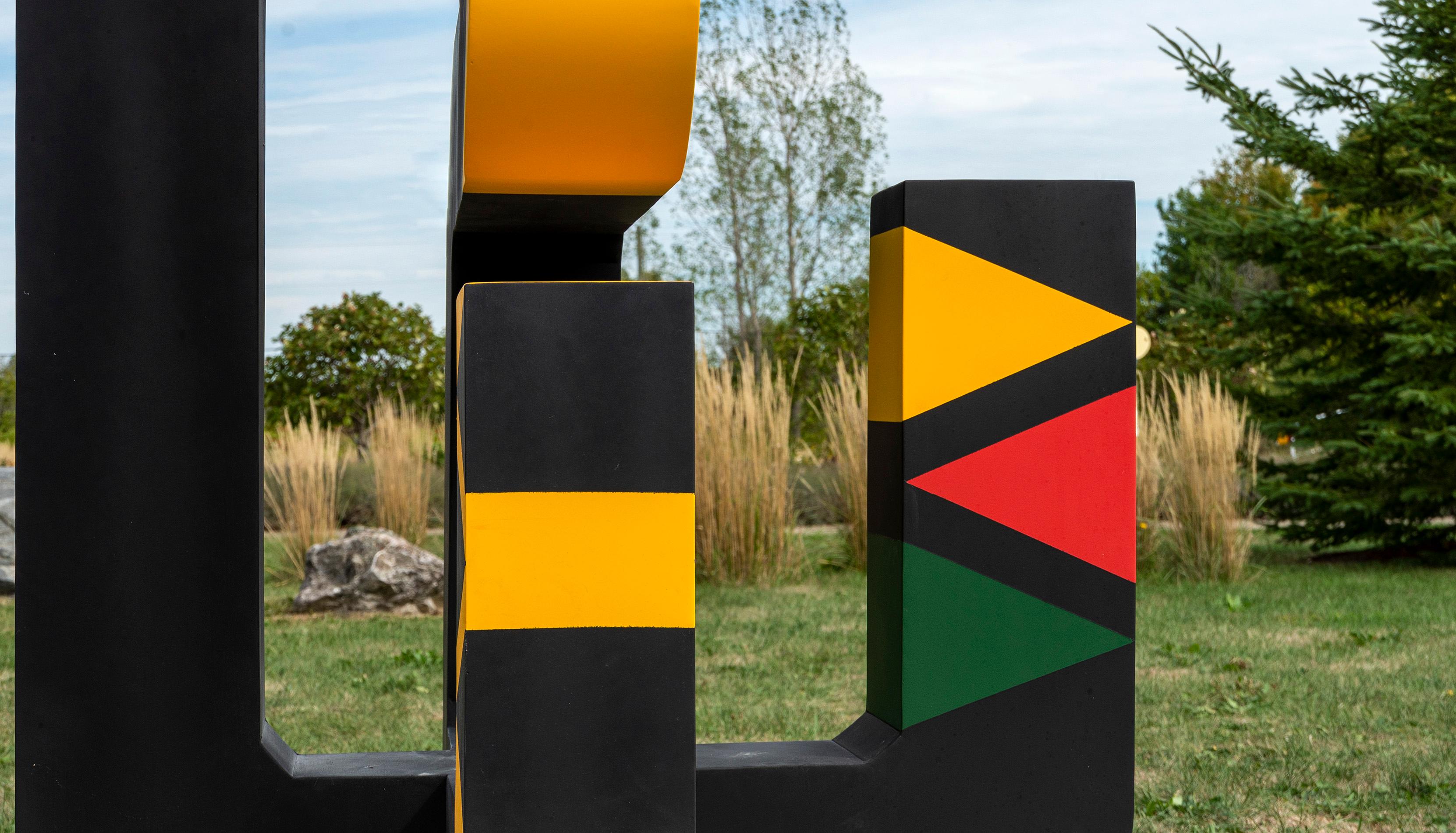 Mother Continent - scultura astratta, contemporanea, in acciaio inox per esterni in vendita 4