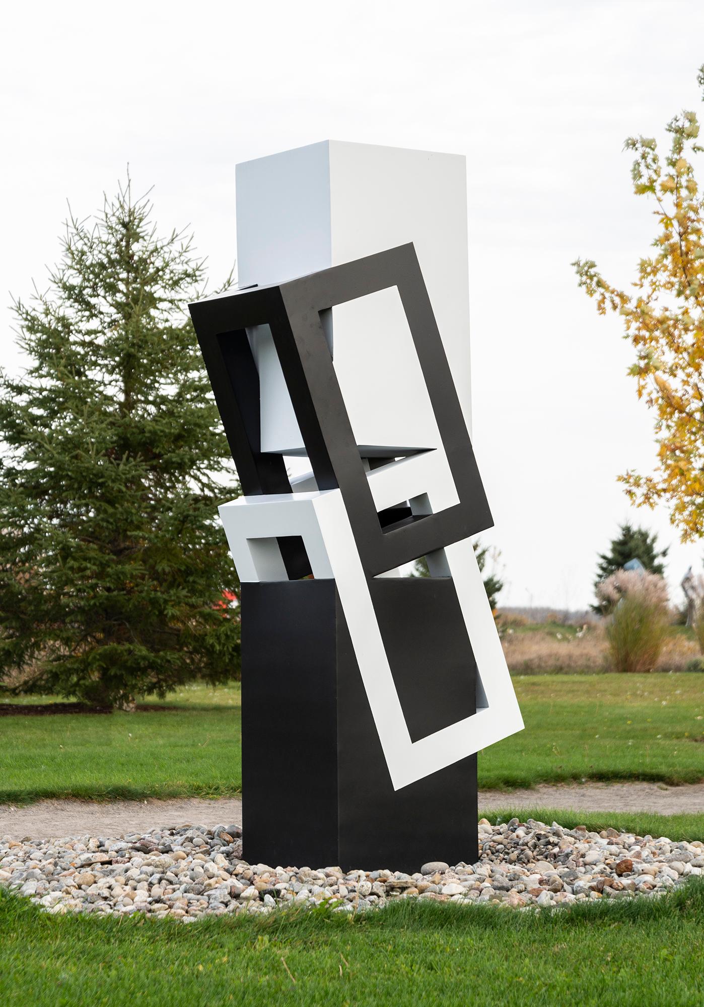 Paradox - negra, blanca, interior/exterior, contemporánea, escultura de acero inoxidable en venta 1