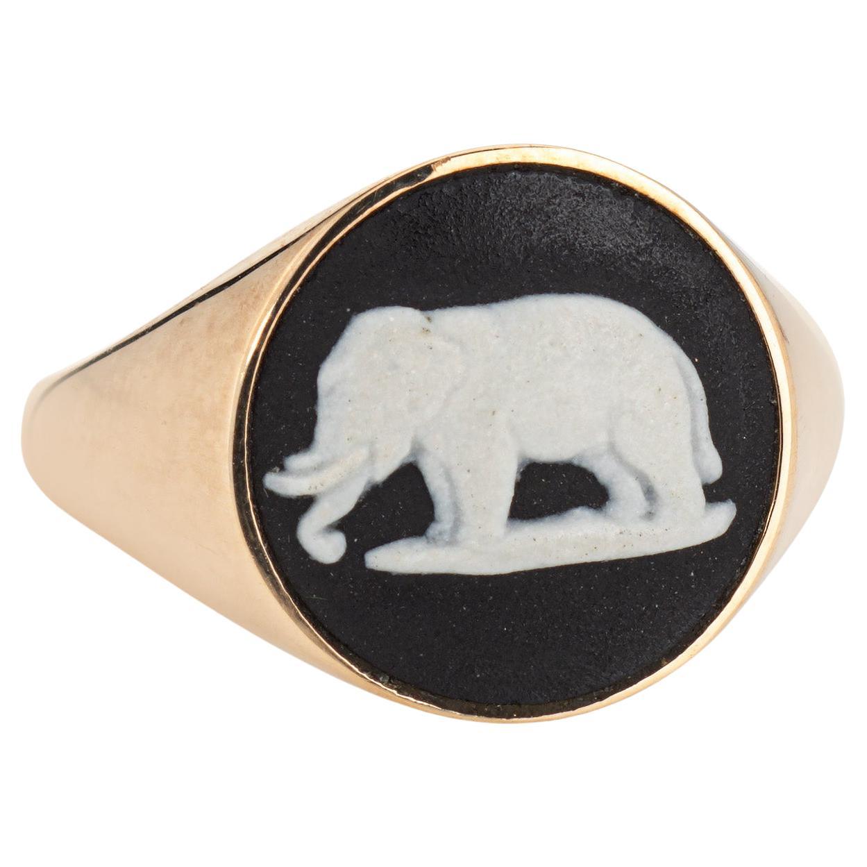 Ferian Elephant Ring Cameo Estate 9k Yellow Gold Sz 5.75 Signet Wedgewood  For Sale