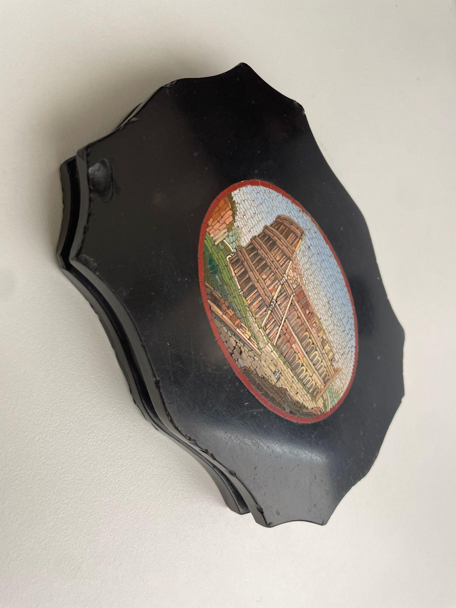 Mosaic Black marble paperweight with micromosaic of Colosseum Rome souvenir Grand Tour For Sale