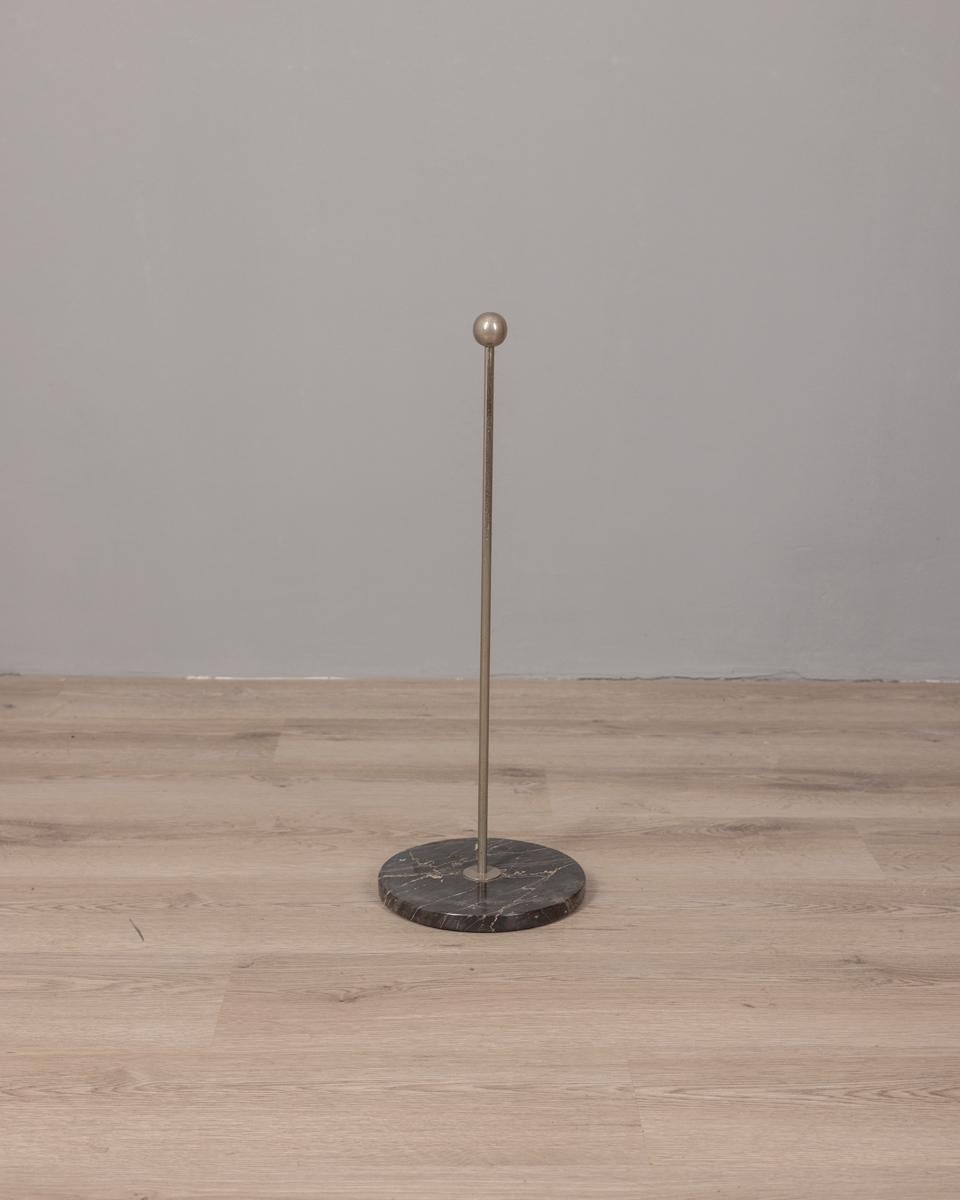 Doorstop with round marble base and chrome-plated metal stem, Italian design, 1950s.

CONDITION:
In good condition, may show slight signs of wear given by time

SIZING:
Height 61 cm; Diameter 22 cm