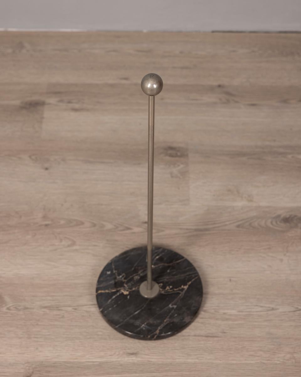 Vintage 50's doorstop in marble and metal Italian design In Good Condition For Sale In None, IT
