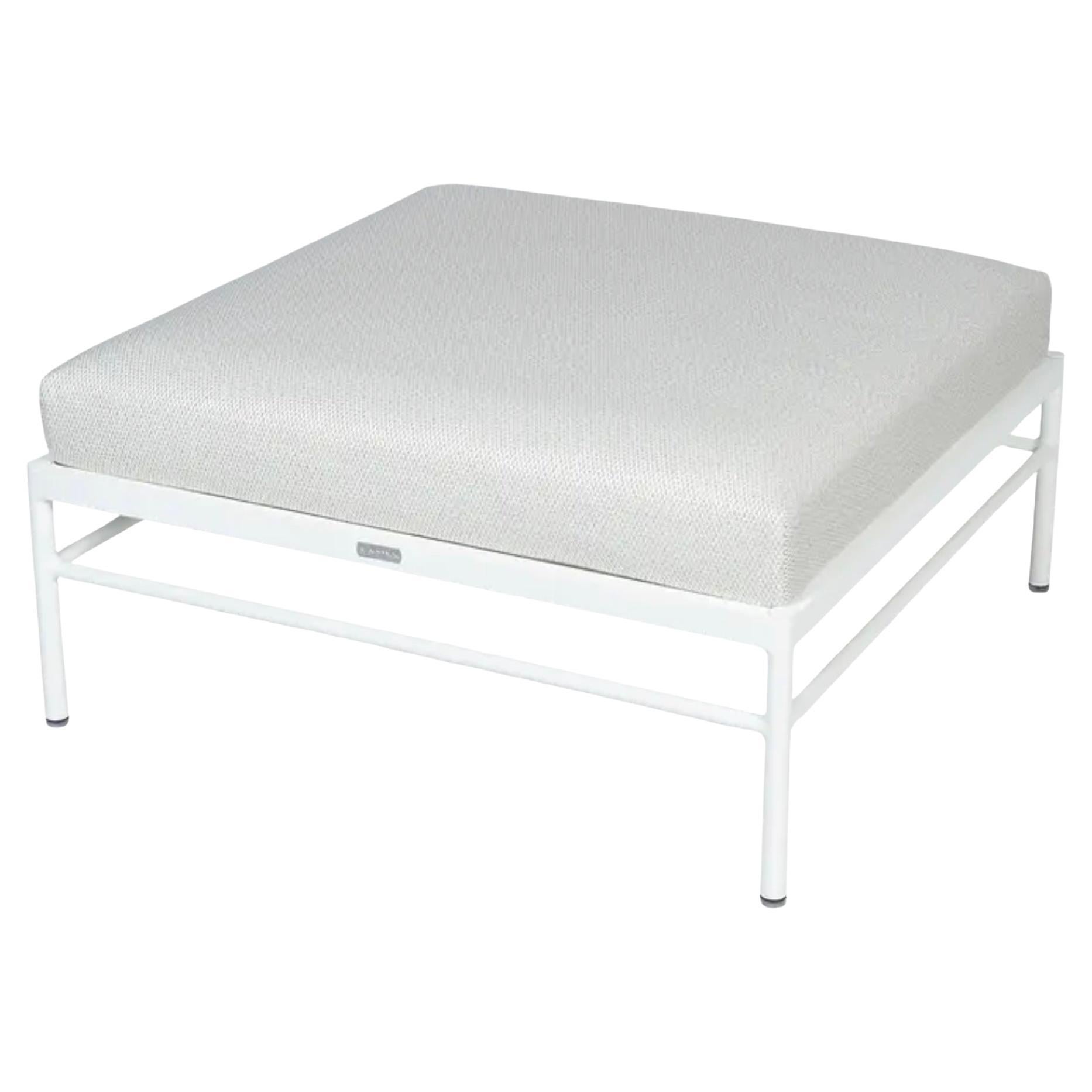 Fermob - RIVAGE Ottomane - Baumwolle weiß - Perlenkissen im Angebot