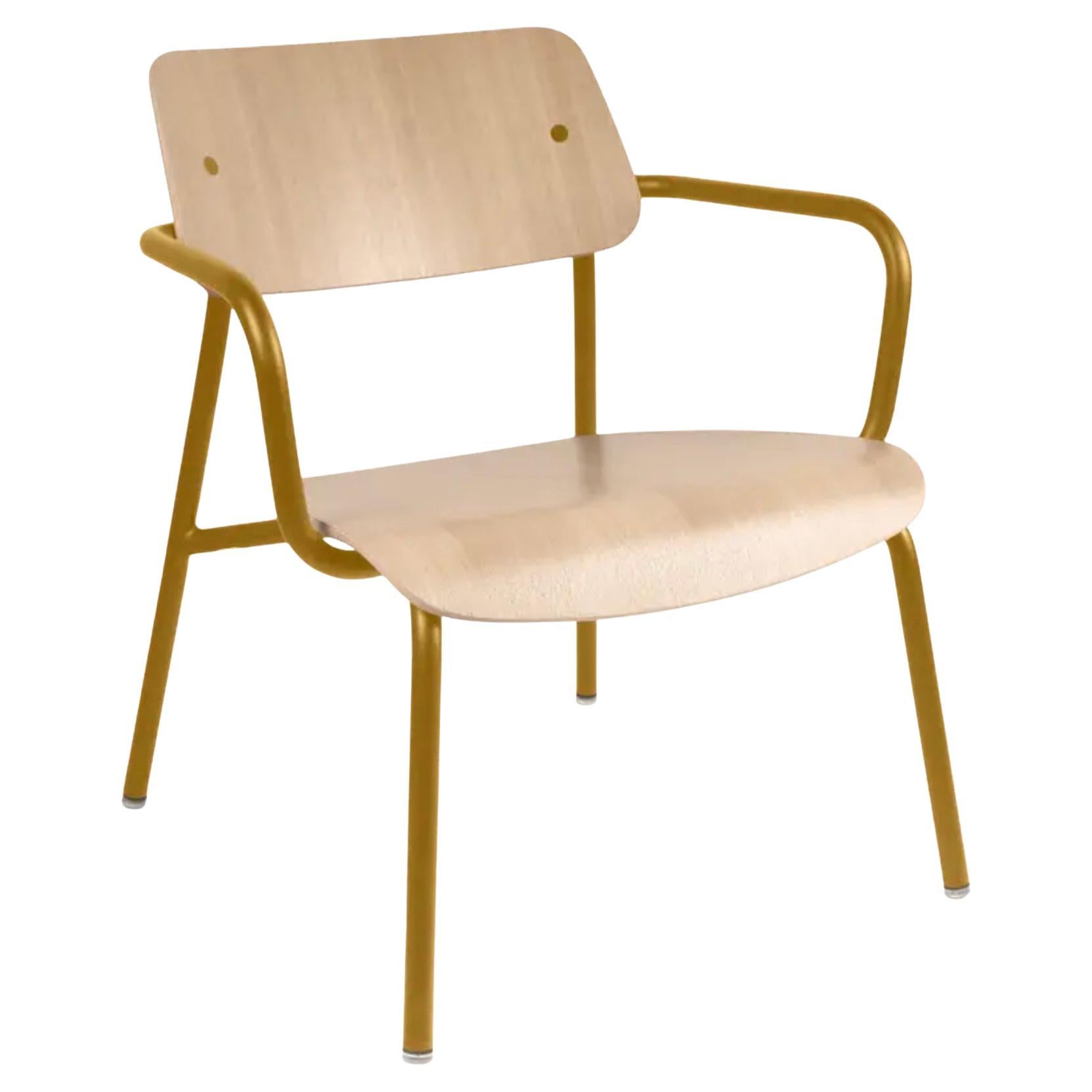 Fermob – STUDIE Oak Lounge Armchair - Gingerbread in vendita