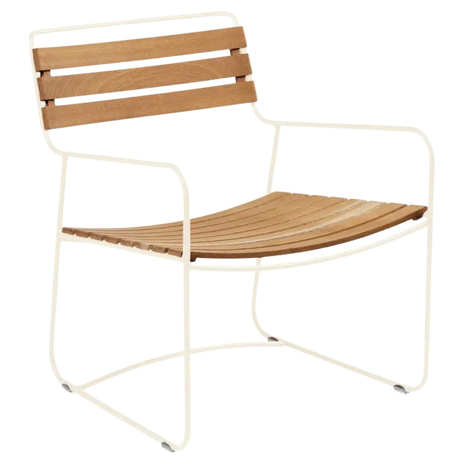 Fermob - SURPRISING Teak Low Armchair - Latte beige