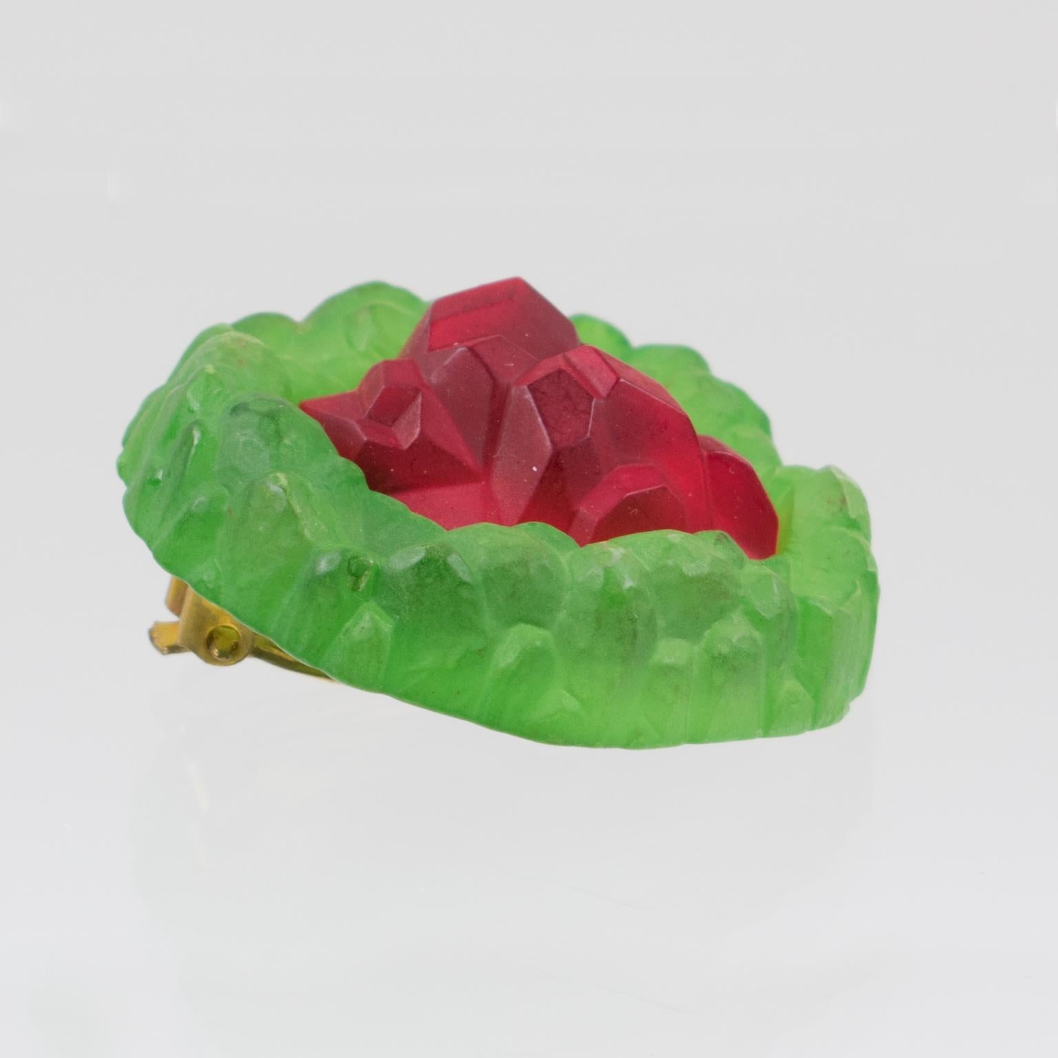 Women's or Men's Fern Green and Ruby Red Rock-Shaped Lucite Clip Earrings For Sale