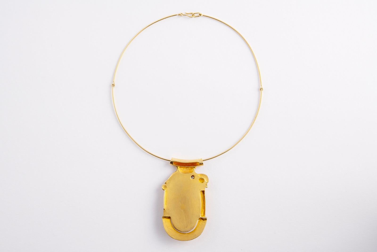 Fernand Demaret Opal and 18ct Pendant, Modernist Artist & Designers Jewellery In Good Condition For Sale In Bruxelles, BE