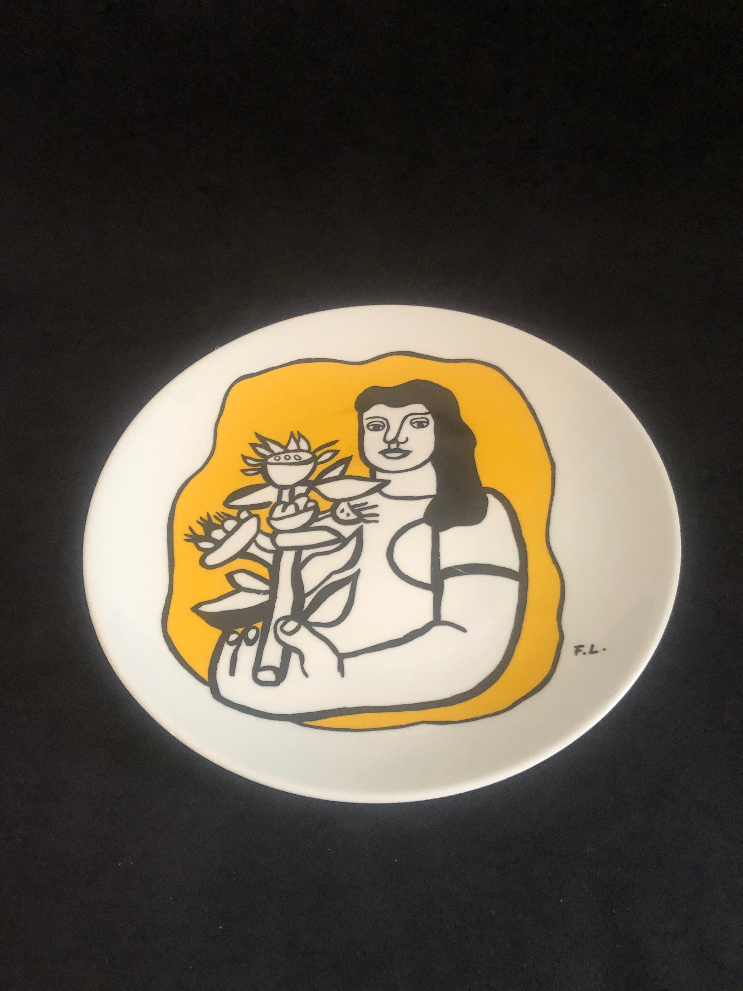 Fernand Léger, Circa 1970s Porcelaine Chauvigny ceramic decorative plate. 

Editions S.E.A.L / Exclusivité / Musée F. Leger / Biot

Ceramic decorative plate produced by Musée national Fernand Léger.

Musée national Fernand Léger, is a French