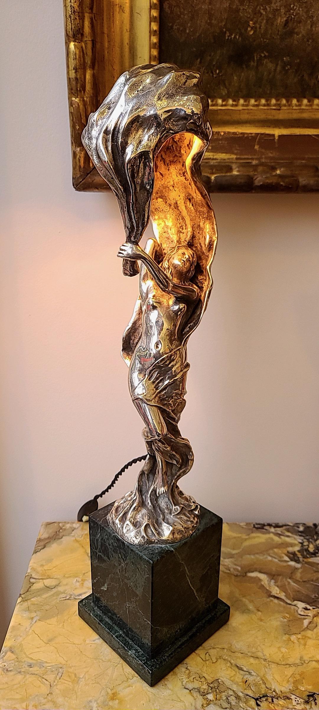 Fernand Ouillon-Carrère (1879-1959) Lámpara Loïe Fuller A Veilleuse de bronce, c.1900 en venta 6