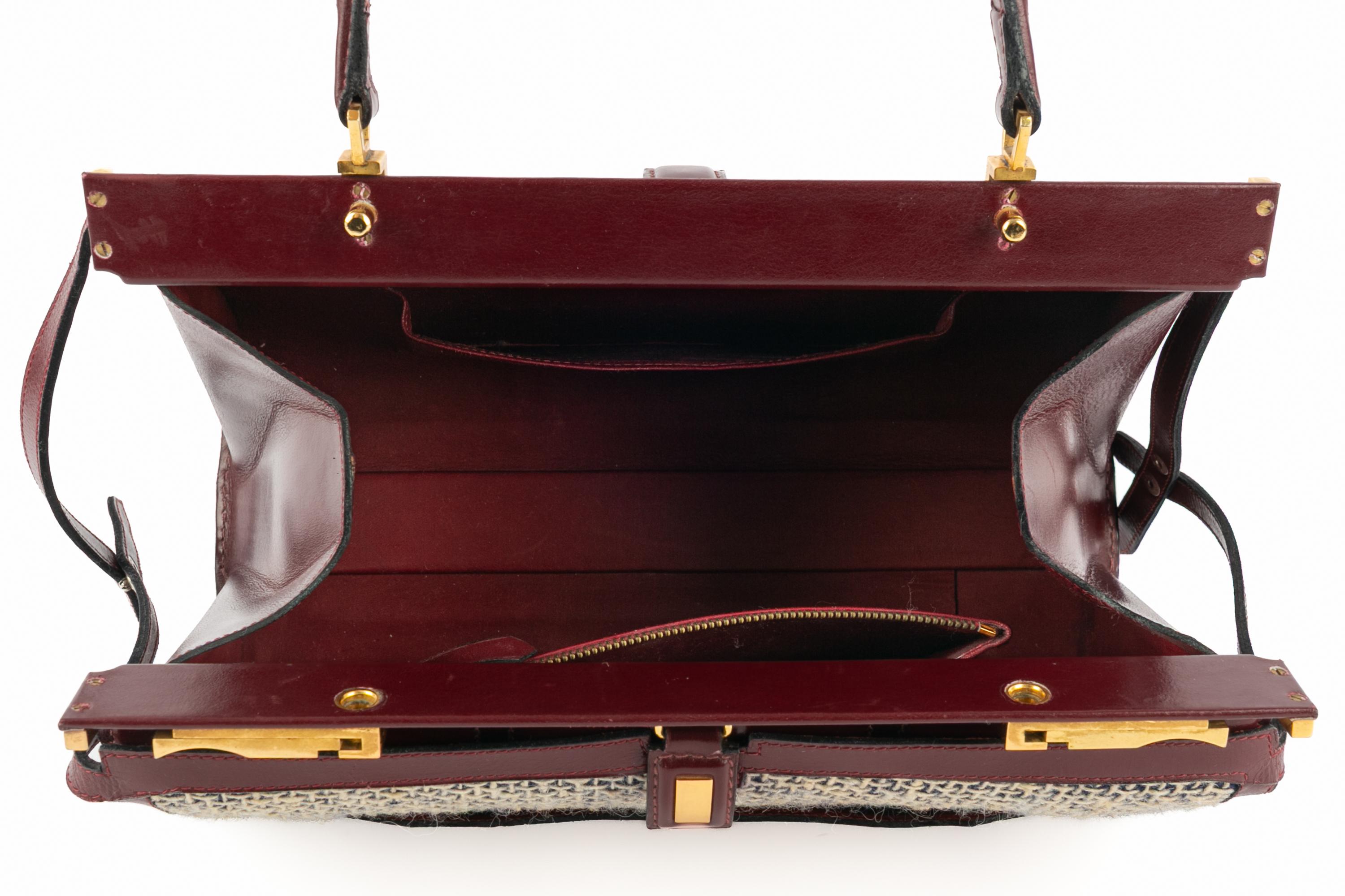 Sac en cuir Fernande Desgranges en vente 12