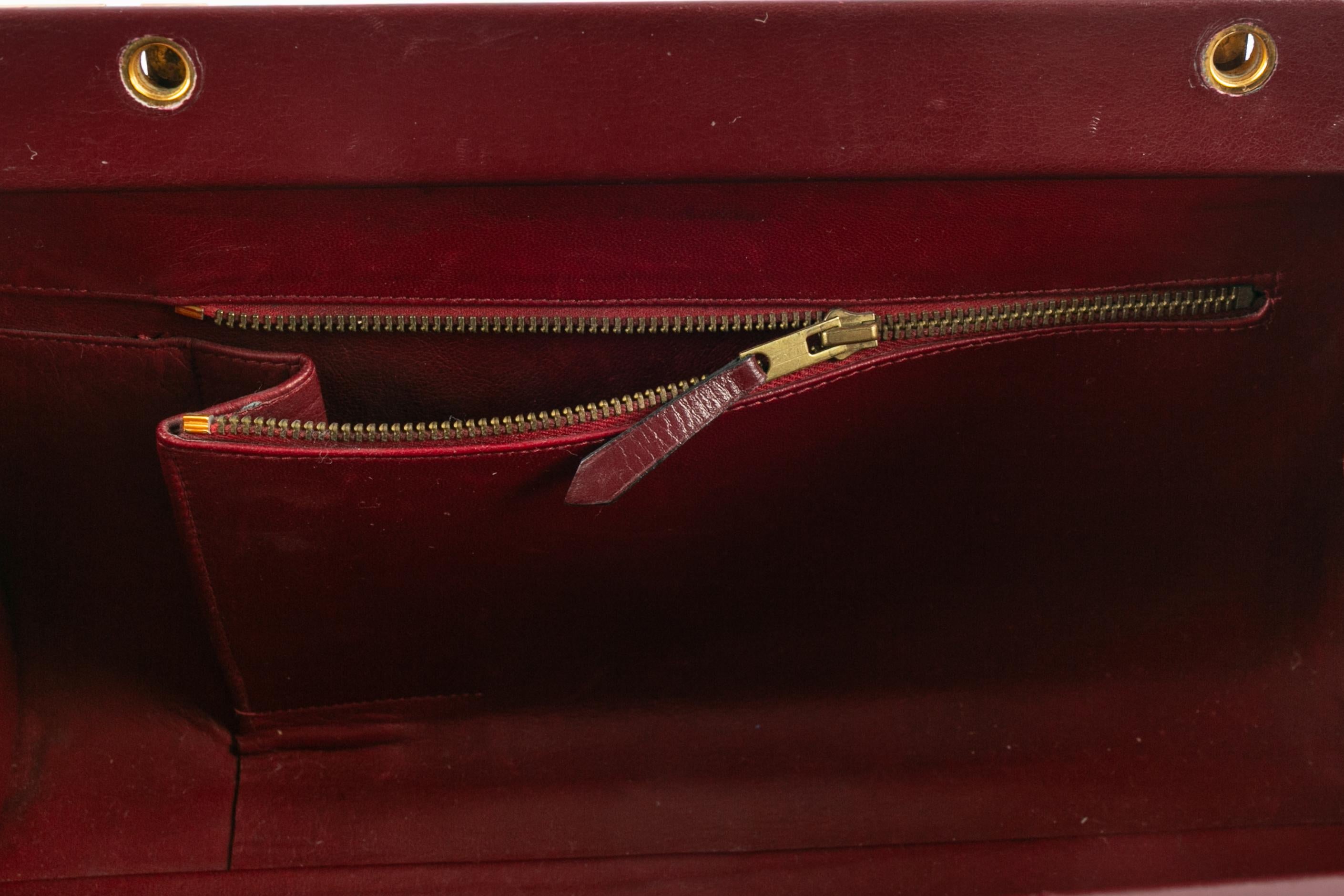 Sac en cuir Fernande Desgranges en vente 13