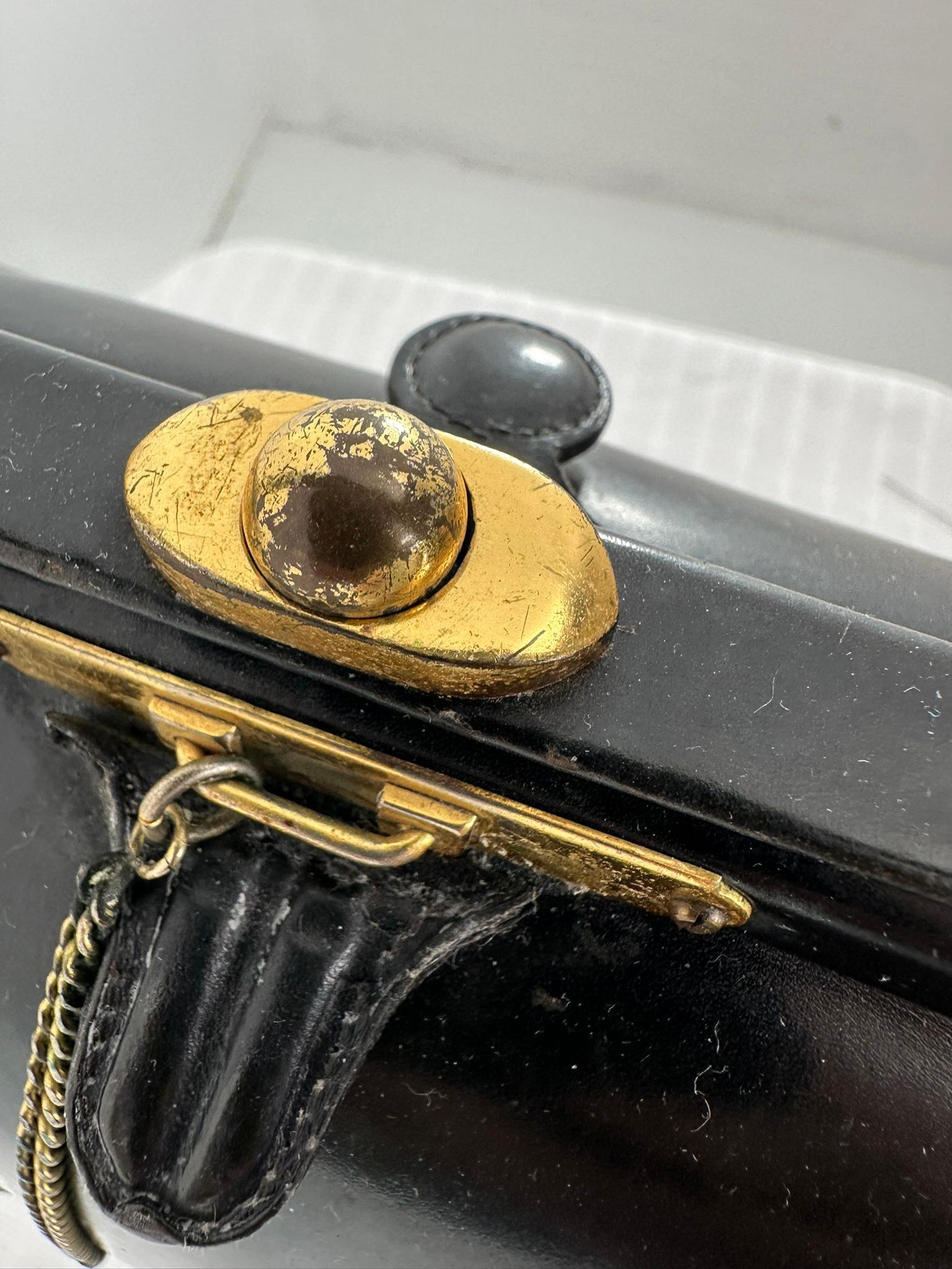 Fernande DesGranges Paris Chocolate Brown Leather GH Watch & Chain Handbag 1950s en vente 7