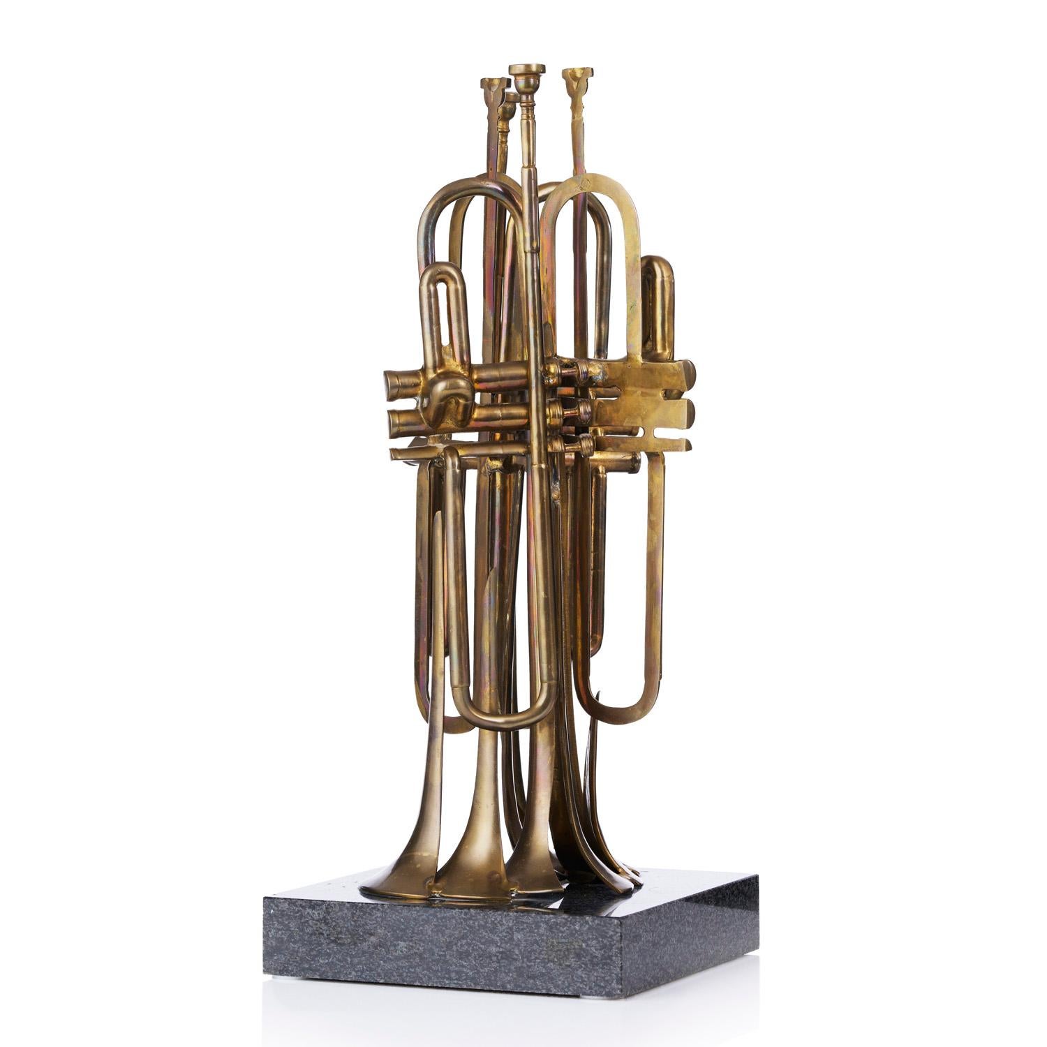 La trompette coupée - Sculpture de Fernandez Arman