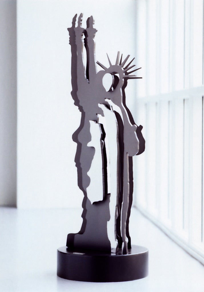Le fantome de la liberte - Statua della Libertà, Contemporaneo, Ferro, Scultura - Sculpture di Fernandez Arman