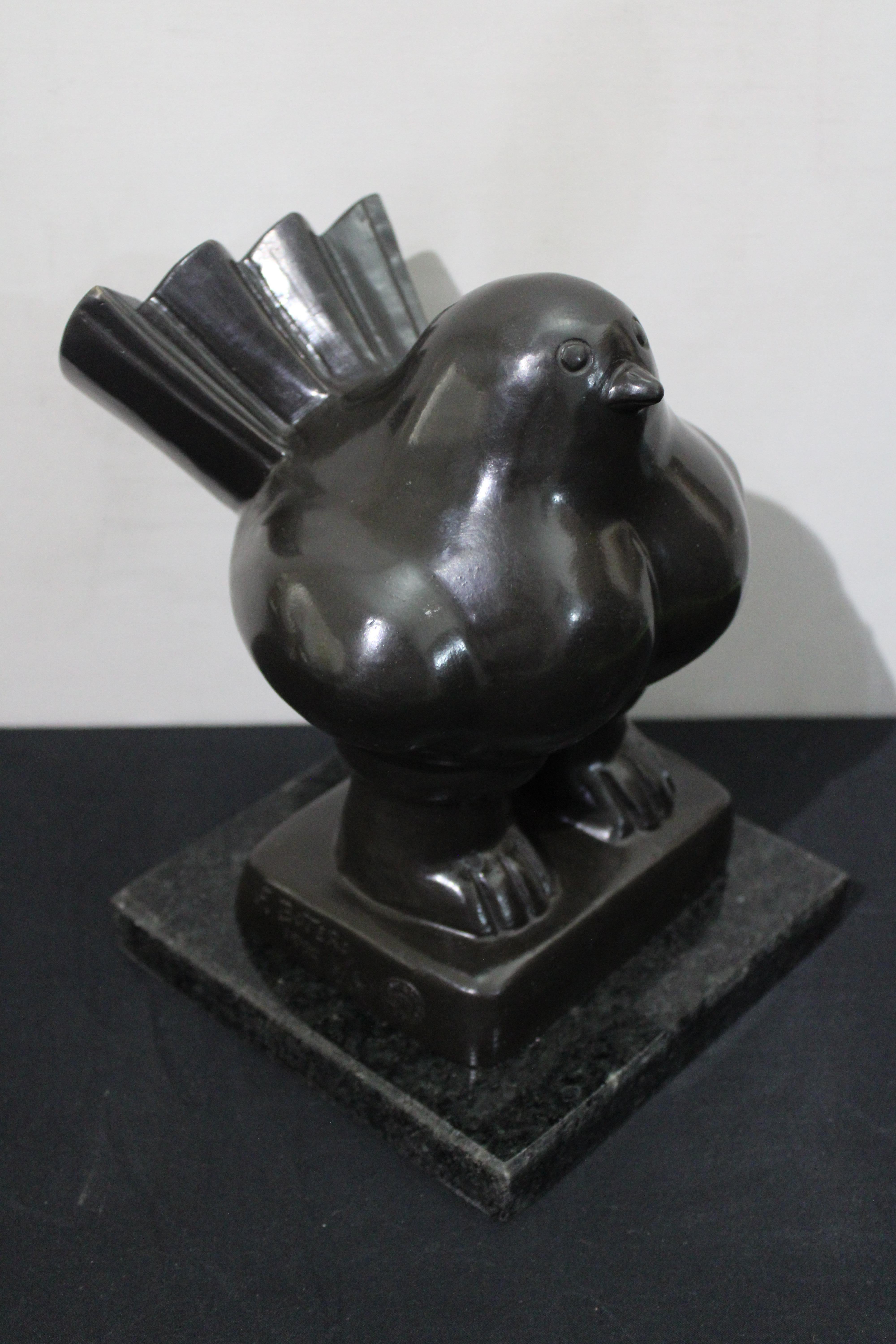 Bronzeskulptur nach Botero, Bronzeskulptur  Vogel