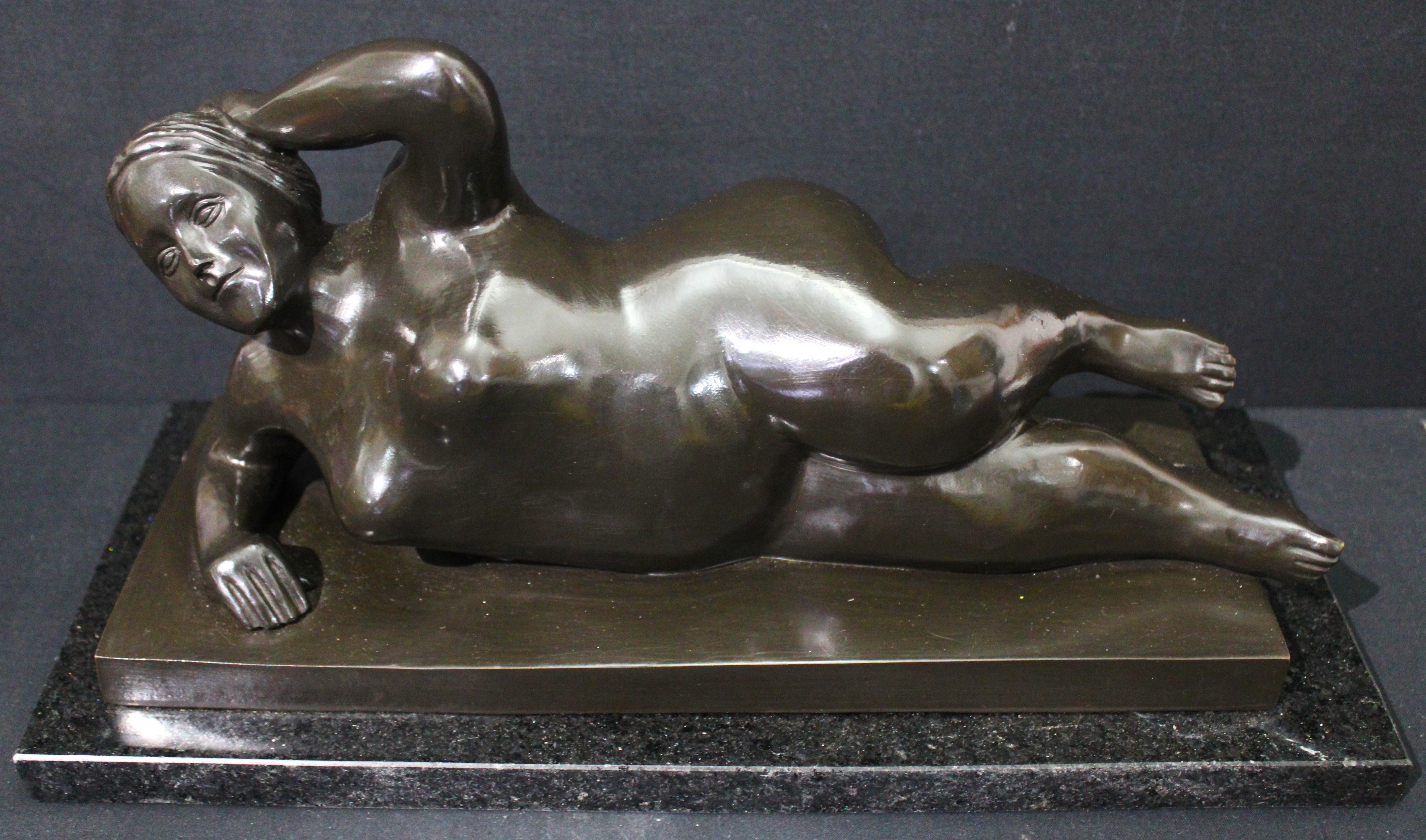 After Botero - Horizontal Nude Woman Bronze Sculpture For Sale 7