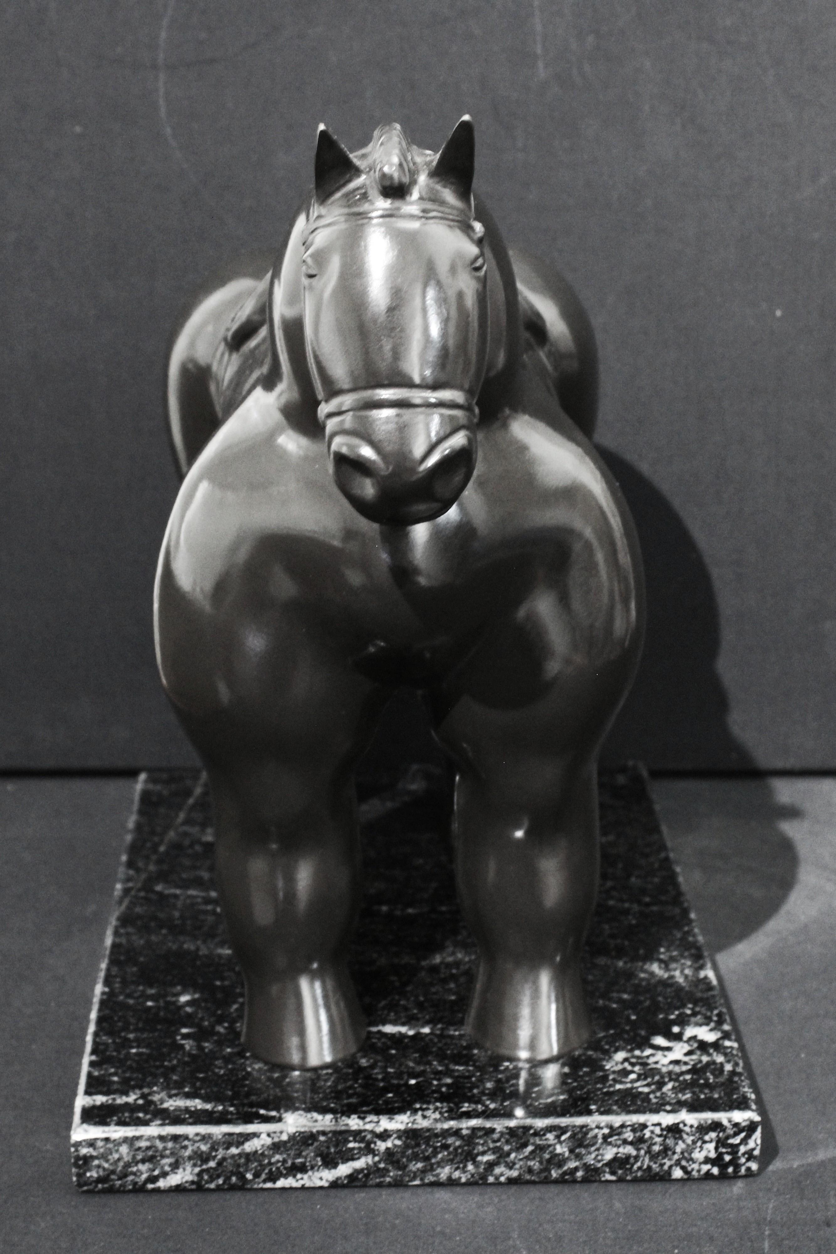 After Botero - Horse with Saddle Sculpture (Gold), Still-Life Sculpture, von Fernando Botero