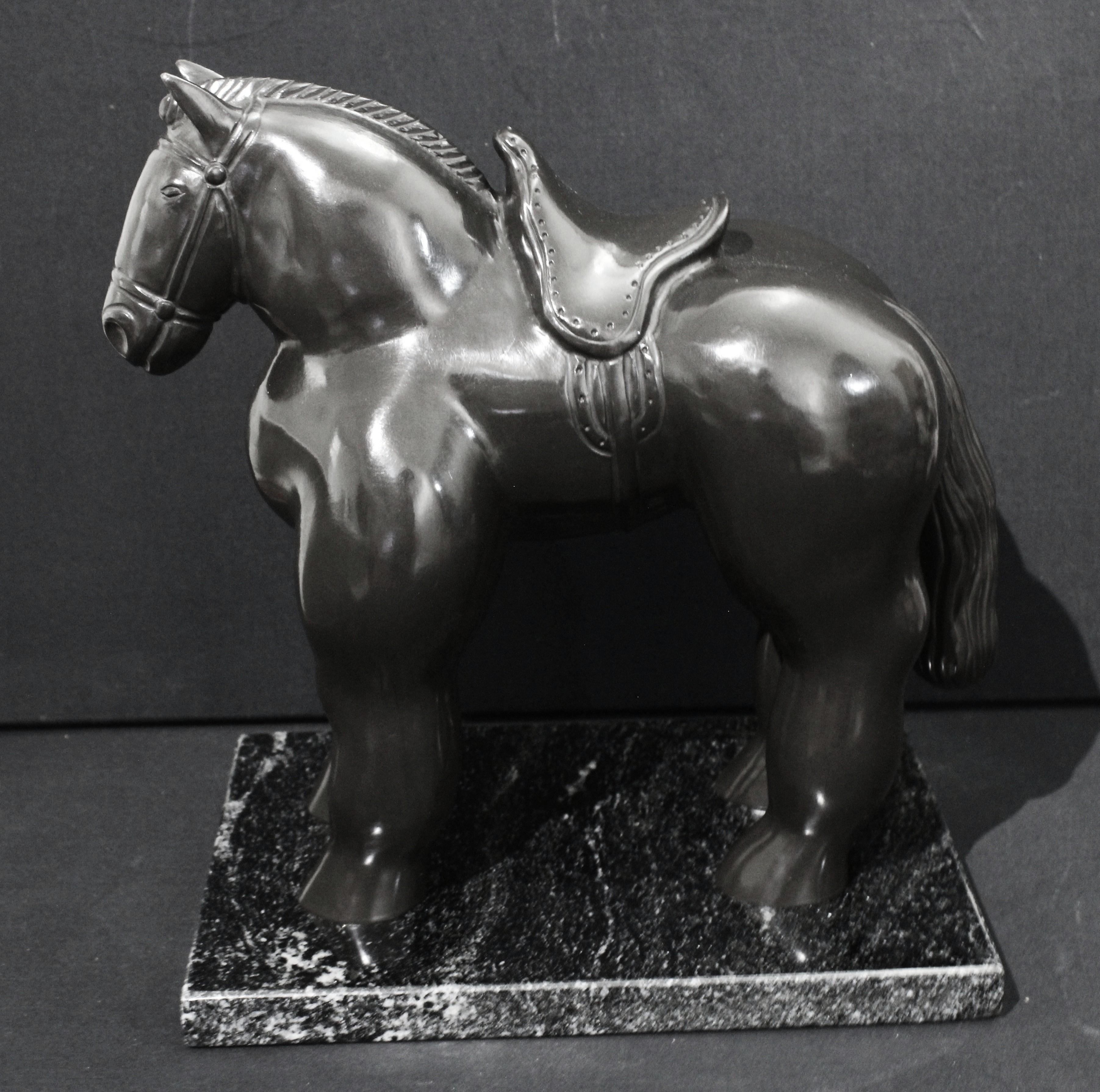 After Botero - Horse with Saddle Sculpture im Angebot 5