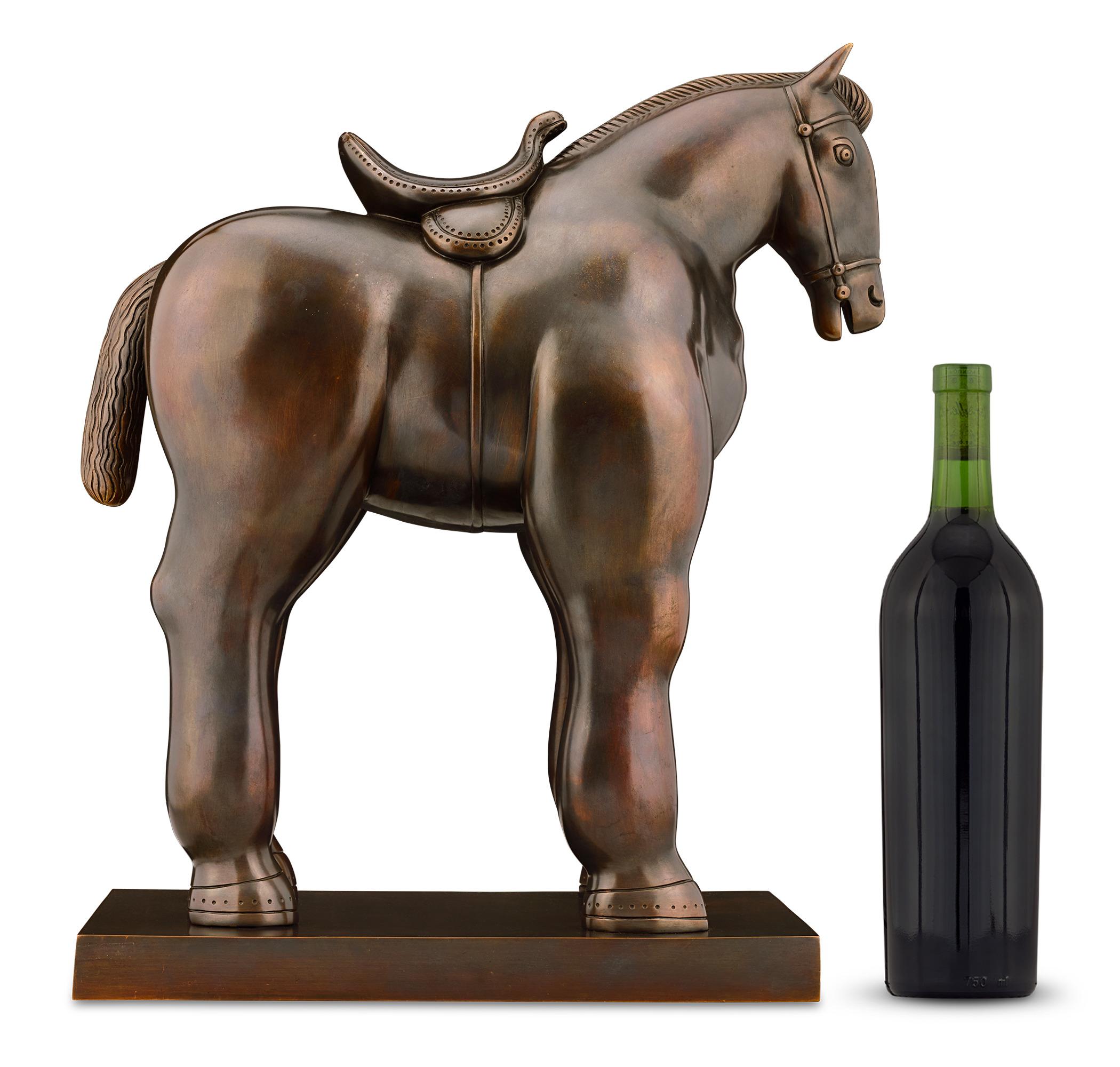 Pferd mit Sattel von Fernando Botero im Angebot 1