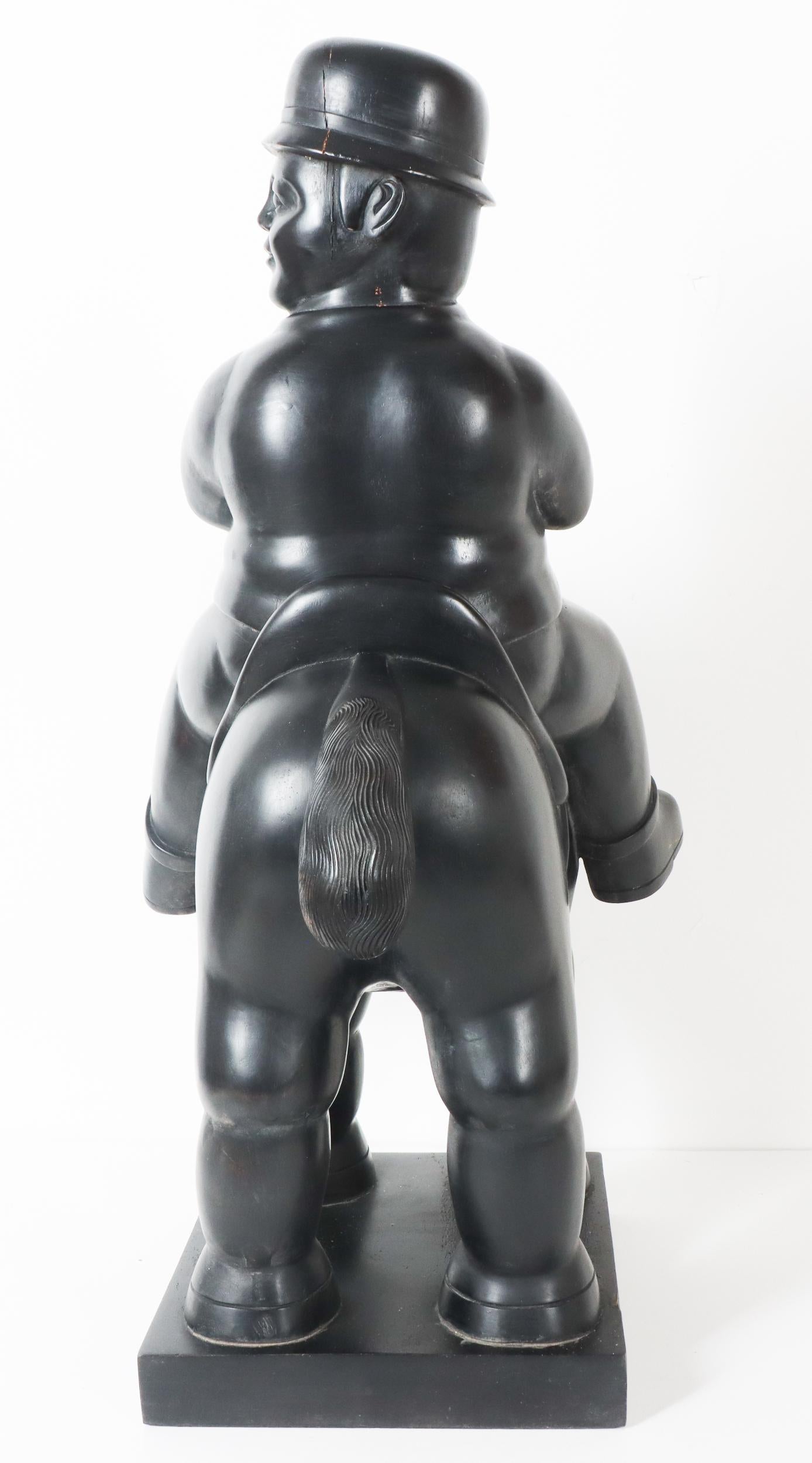 Sculpté Sculpture en bois « Homme sur cheval » de Fernando Botero en vente