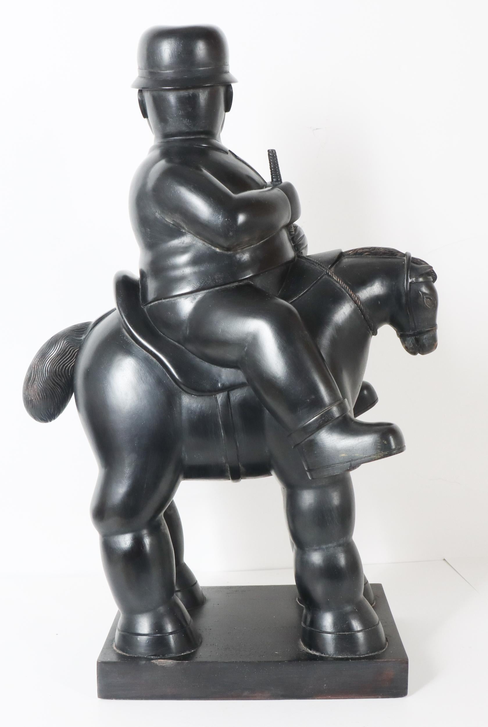 Bois Sculpture en bois « Homme sur cheval » de Fernando Botero en vente