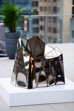 Silla Fernando Laterales Cerrados de Acero Inoxidable Pulido a Espejo de Julian Mayor