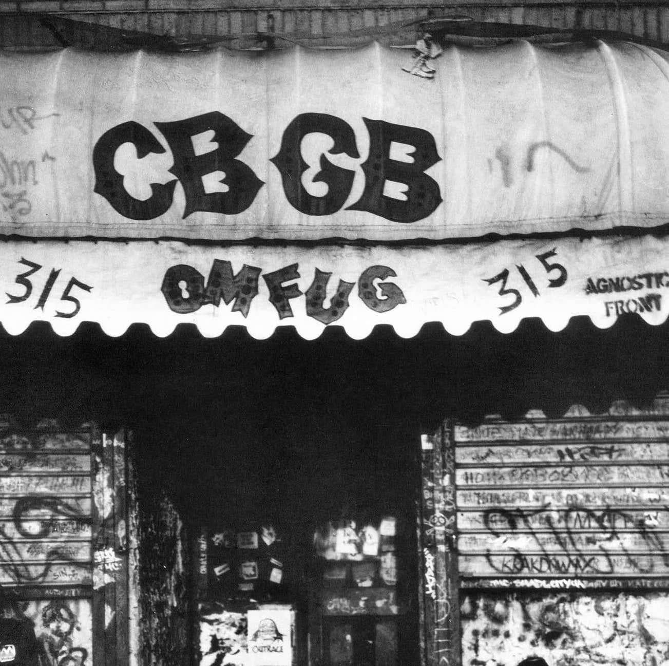 CBGB-Fotografie New York, 1982 (East Village 1980er Jahre)  (Streetart), Photograph, von Fernando Natalici
