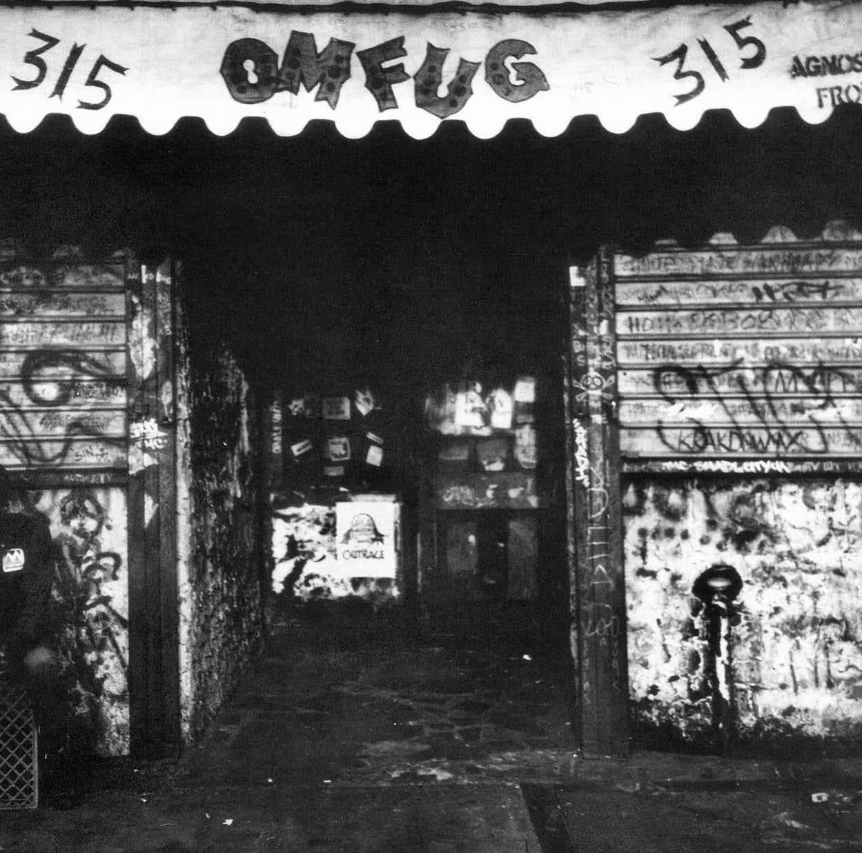 CBGB, The Birthplace of Punk - captured by heralded New York underground photographer Fernando Natalici: Manhattan, c.1982

Archival Inkjet Print.
Dimensions: 11 x 14 inches (full frame printed to the edges).
Hand signed, dated & numbered on the