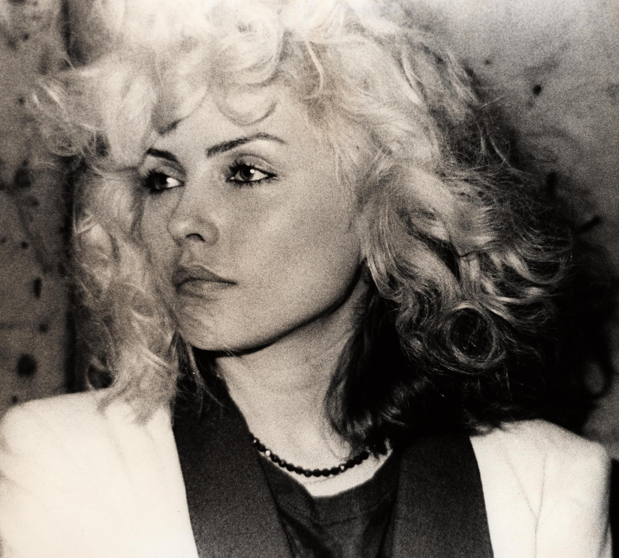 Debbie Harry fotografia NYC 1978 (Debbie Harry The Foreigner) - Photograph di Fernando Natalici