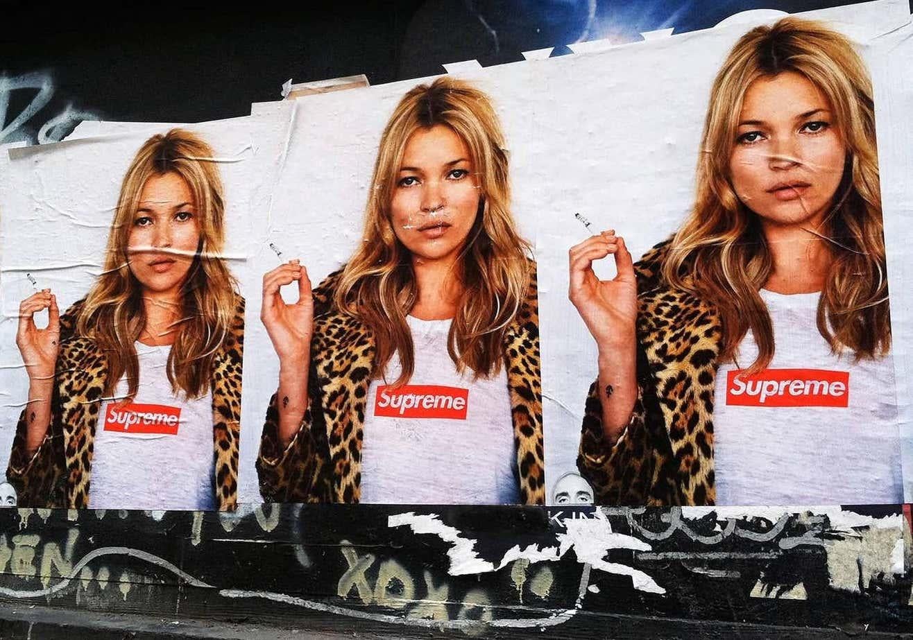 Photo de Kate Moss (Kate Moss Supreme New York - Pop Art Photograph par Fernando Natalici