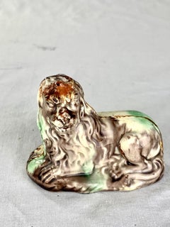 Leone feroce di tartaruga smaltato in crema Staffordshire del XVIII secolo, C.C.