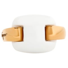 Anillo Ferragamo Ágata Blanca 18 Kilates Talla 6.00