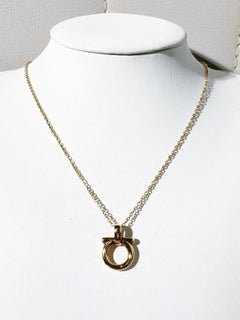 Collar Colgante Ferragamo Gancini Oro 18K