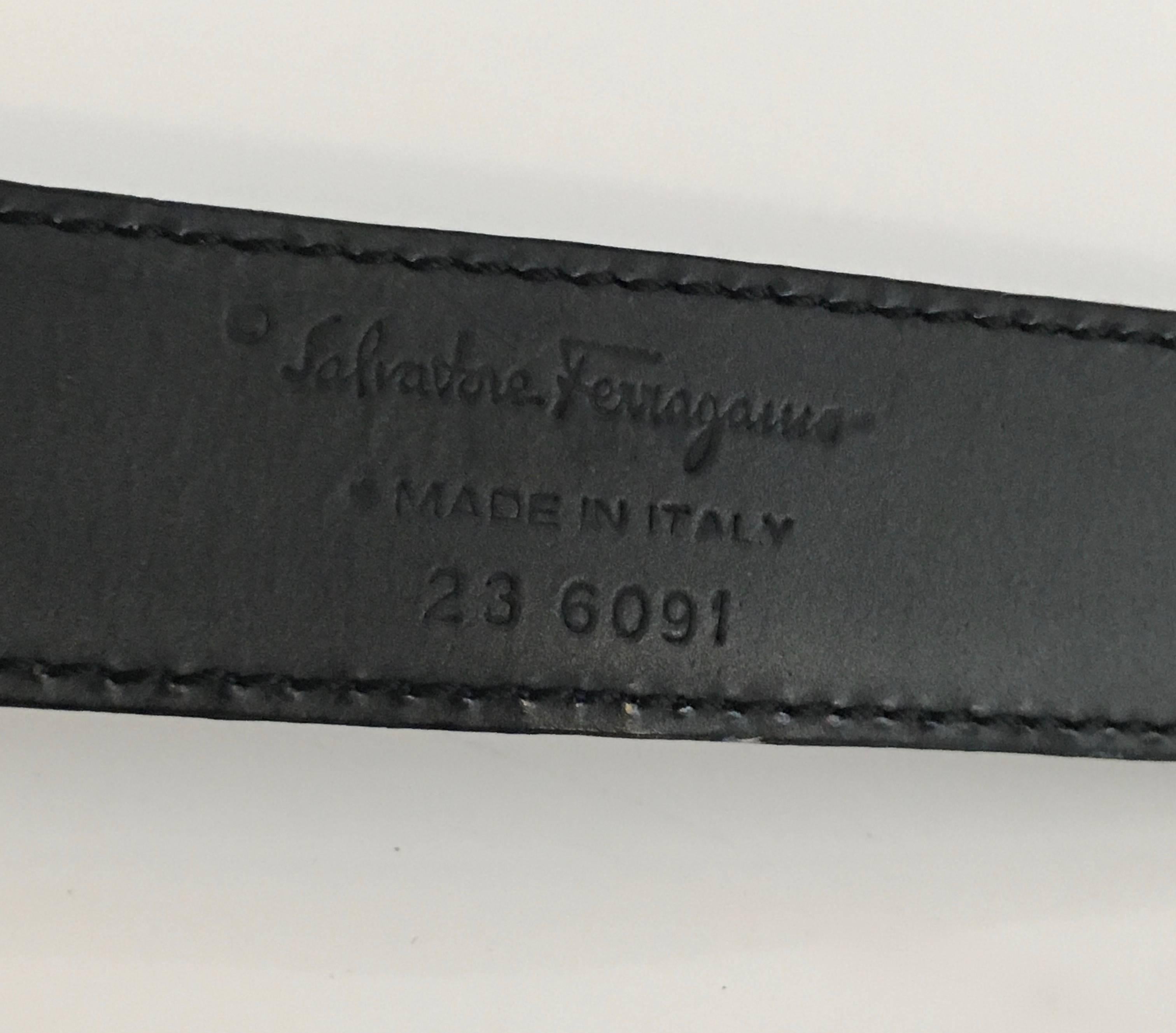 Ferragamo Black Leather Gold Logo Buckle Belt  5