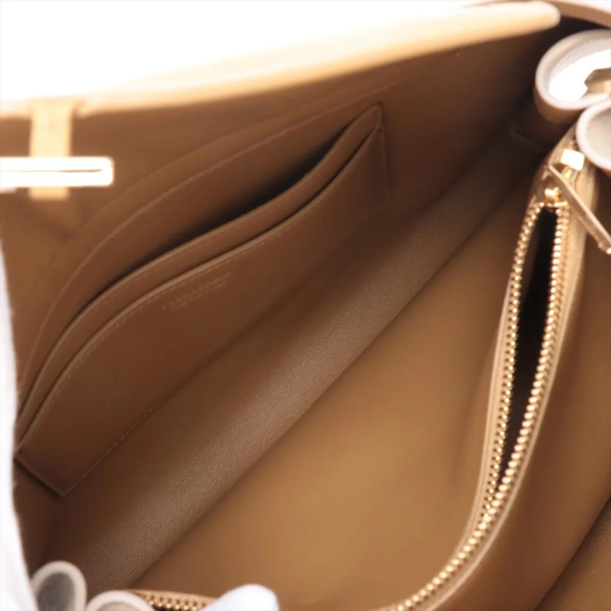 *Borsa in pelle Ferragamo Beige in vendita 7