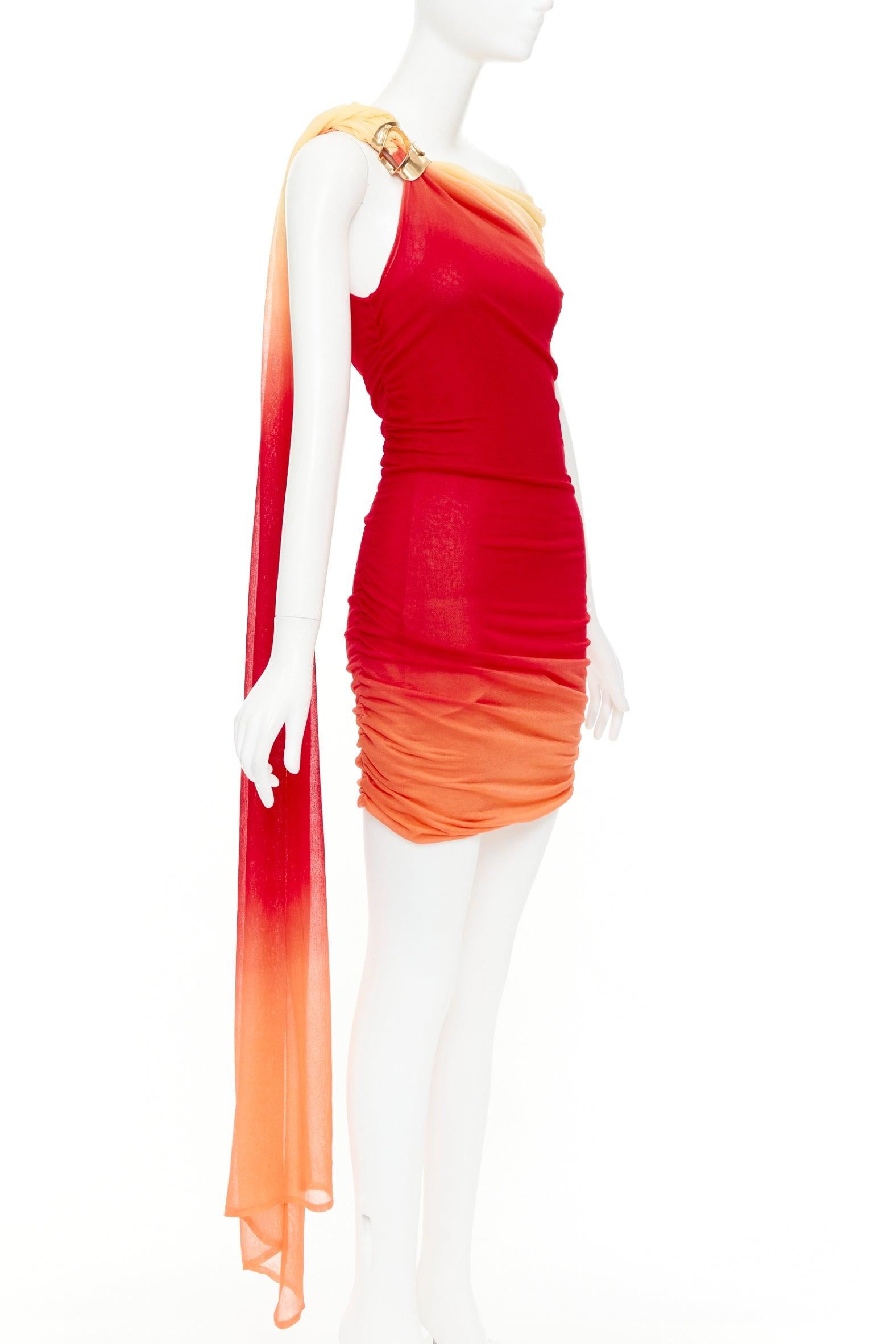 Beige FERRAGAMO Maximilian Davis 2023 Runway one shoulder red ombre tulle dress M en vente