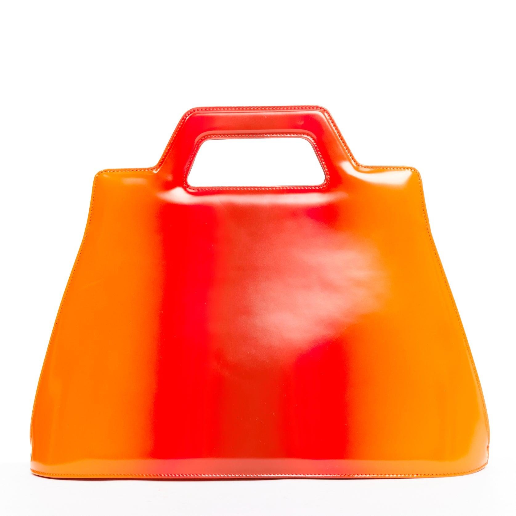 FERRAGAMO Maximilian Davis 2023 Runway Wanda sunset red orange airbrush calf bag Pour femmes en vente