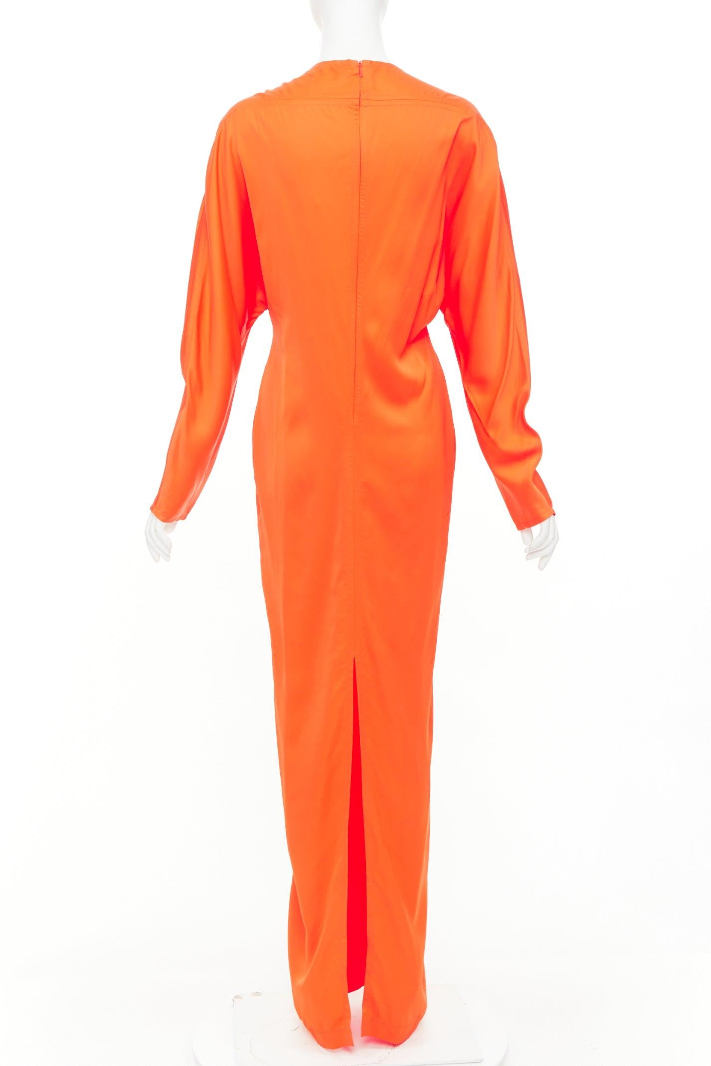 Donna Ferragamo Maximilian Davis Abito kimono in raso arancione mandarino IT38 XS in vendita