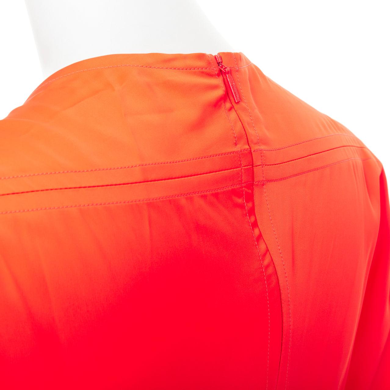 Ferragamo Maximilian Davis Abito kimono in raso arancione mandarino IT38 XS in vendita 2