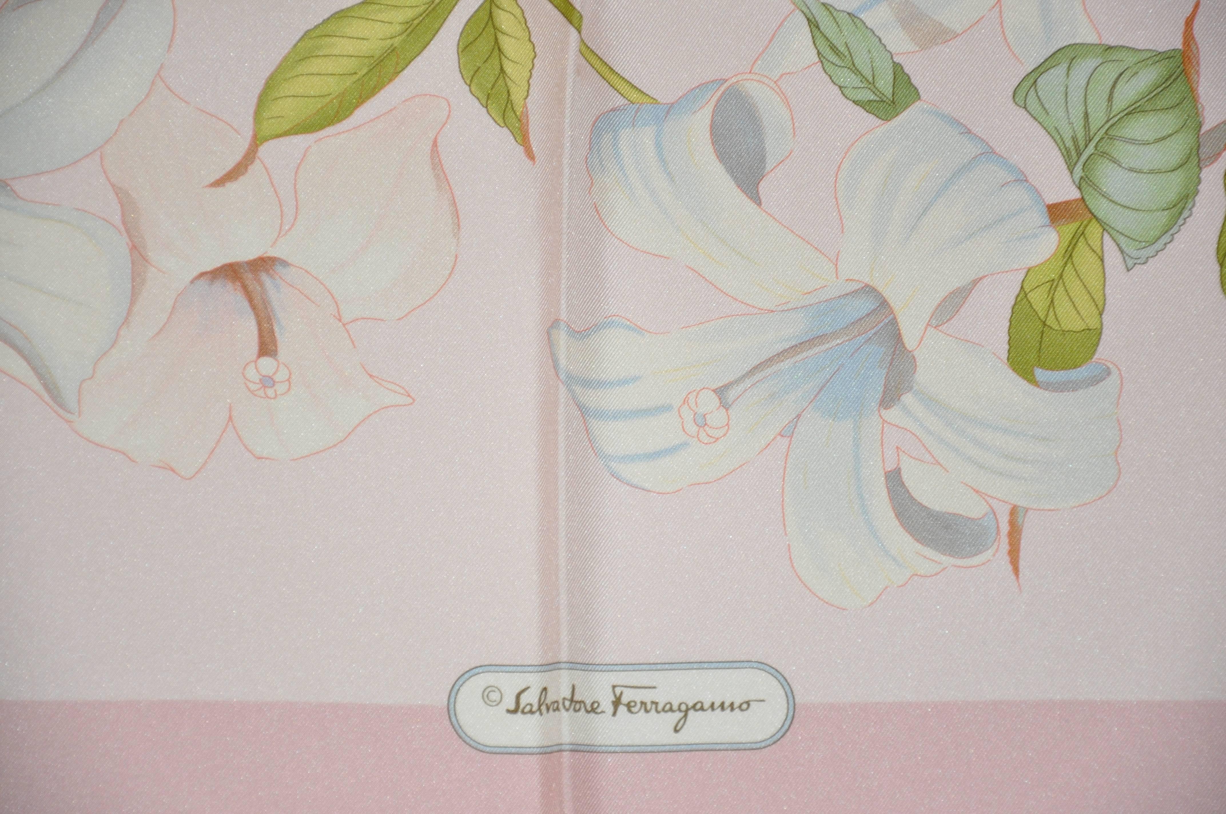 Ferragamo Seiden-Jacquard-Schal mit Tiger Lilien und Orchideen im Zustand „Gut“ im Angebot in New York, NY