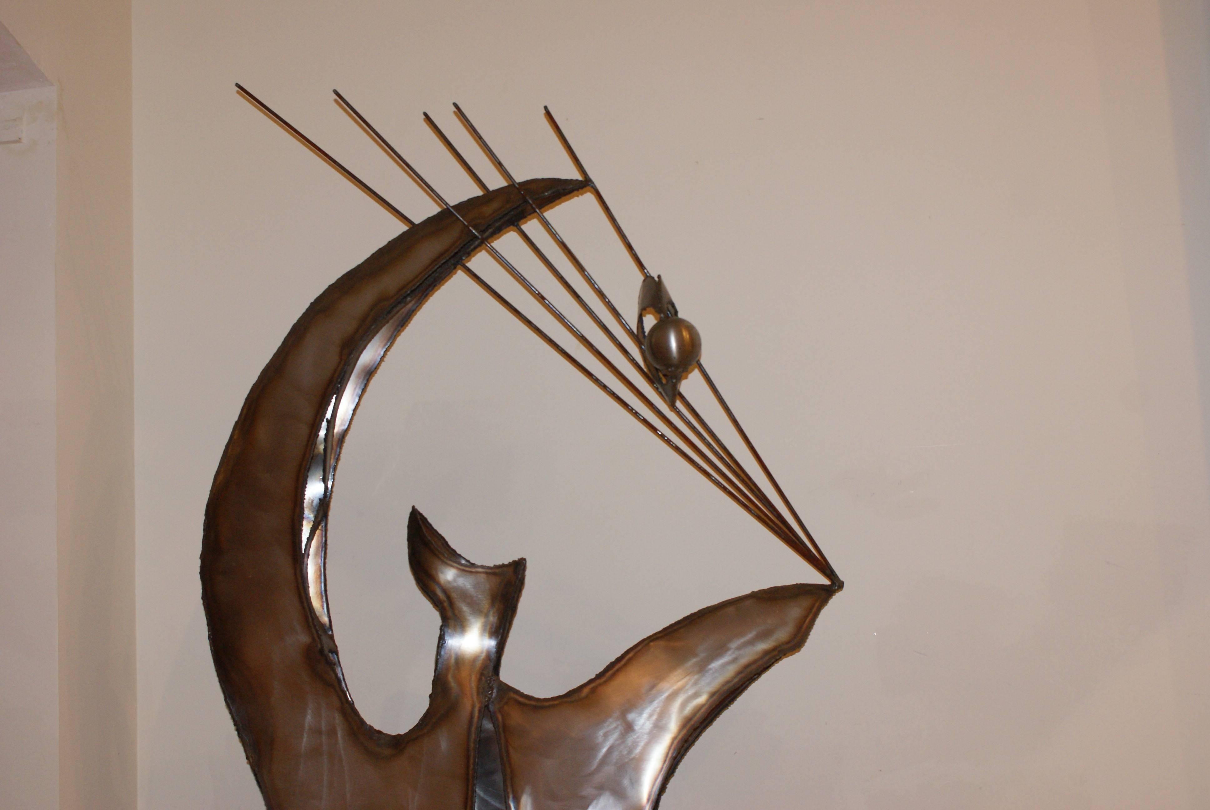 Ferran Soriano - Sculpteur (Barcelone, 1944)
Ferran Soriano expose ses œuvres d'art depuis 1970 dans le monde entier (en Espagne, en Europe et aux États-Unis).
Il a réalisé des œuvres d'art dans les rues de différents endroits : Hospitalet,