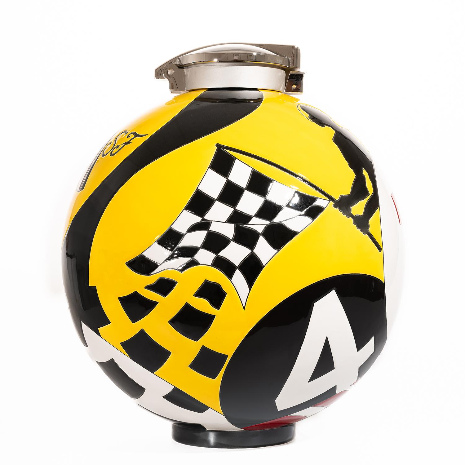 Ferrari Limited Edition Vase In New Condition For Sale In Paris, FR