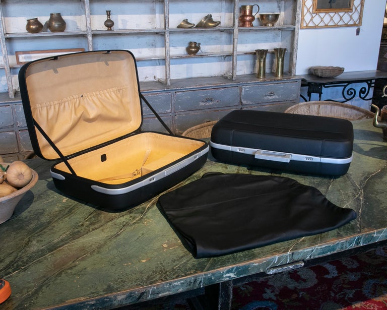 Ferrari Koffer-Set Hergestellt von Schedoni in schwarzem Leder und  Aluminium im Angebot bei 1stDibs