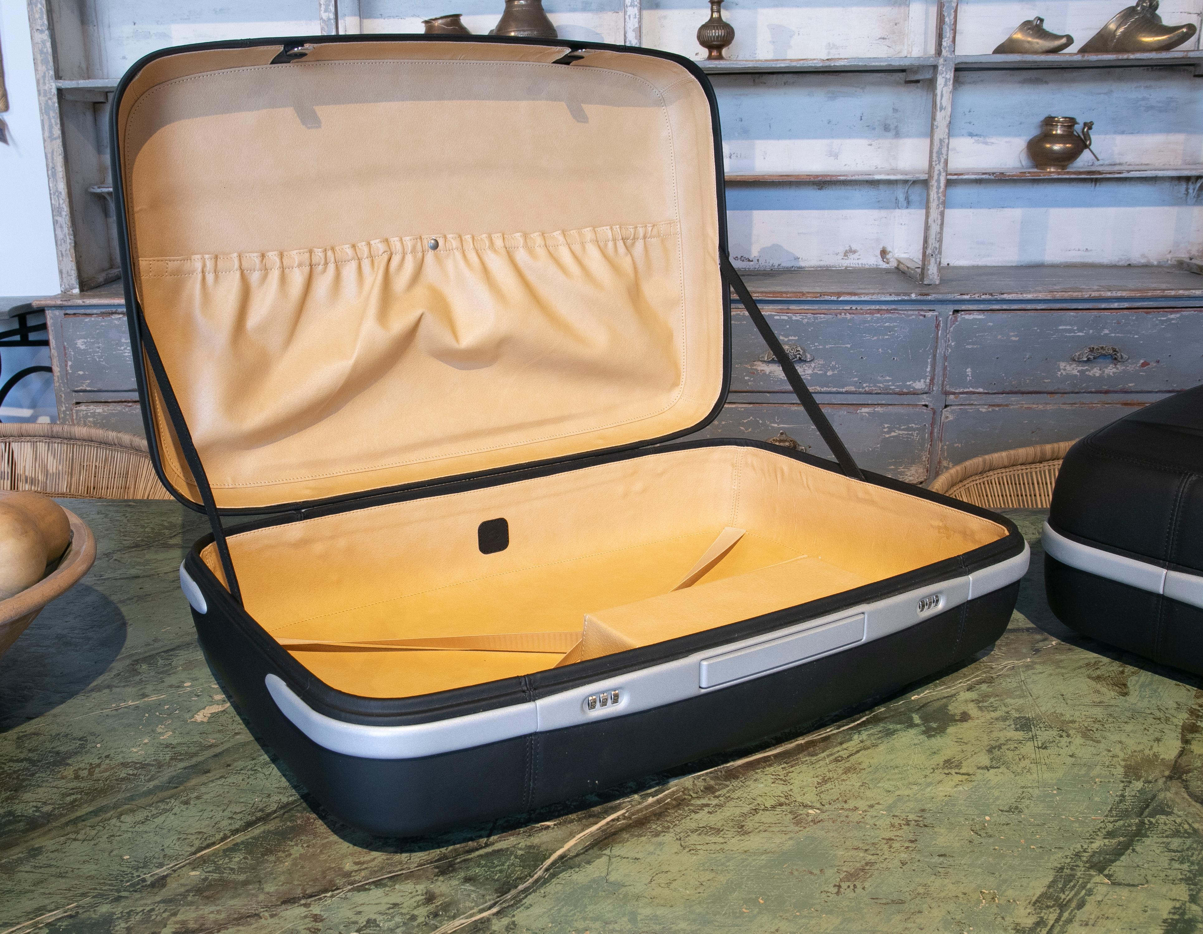 Italian Ferrari Suitcase Set Manufactured by Schedoni in Black Leather and Aluminum For Sale