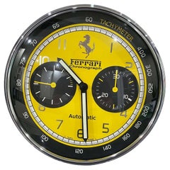Horloge murale de luxe Ferrari à cadran jaune 